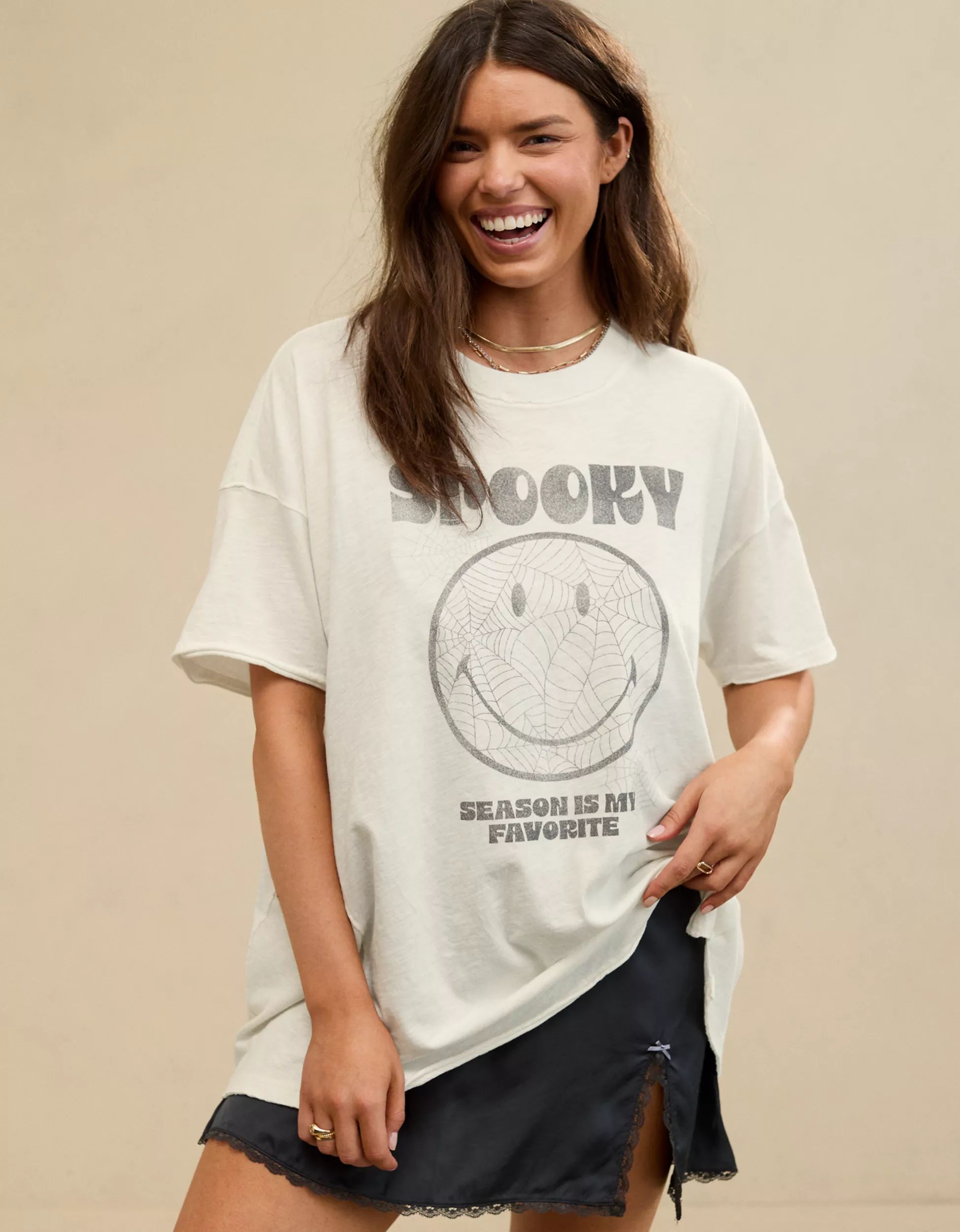 Aerie Smiley® Halloween Oversized Graphic Boyfriend T-Shirt | American Eagle Outfitters (US & CA)