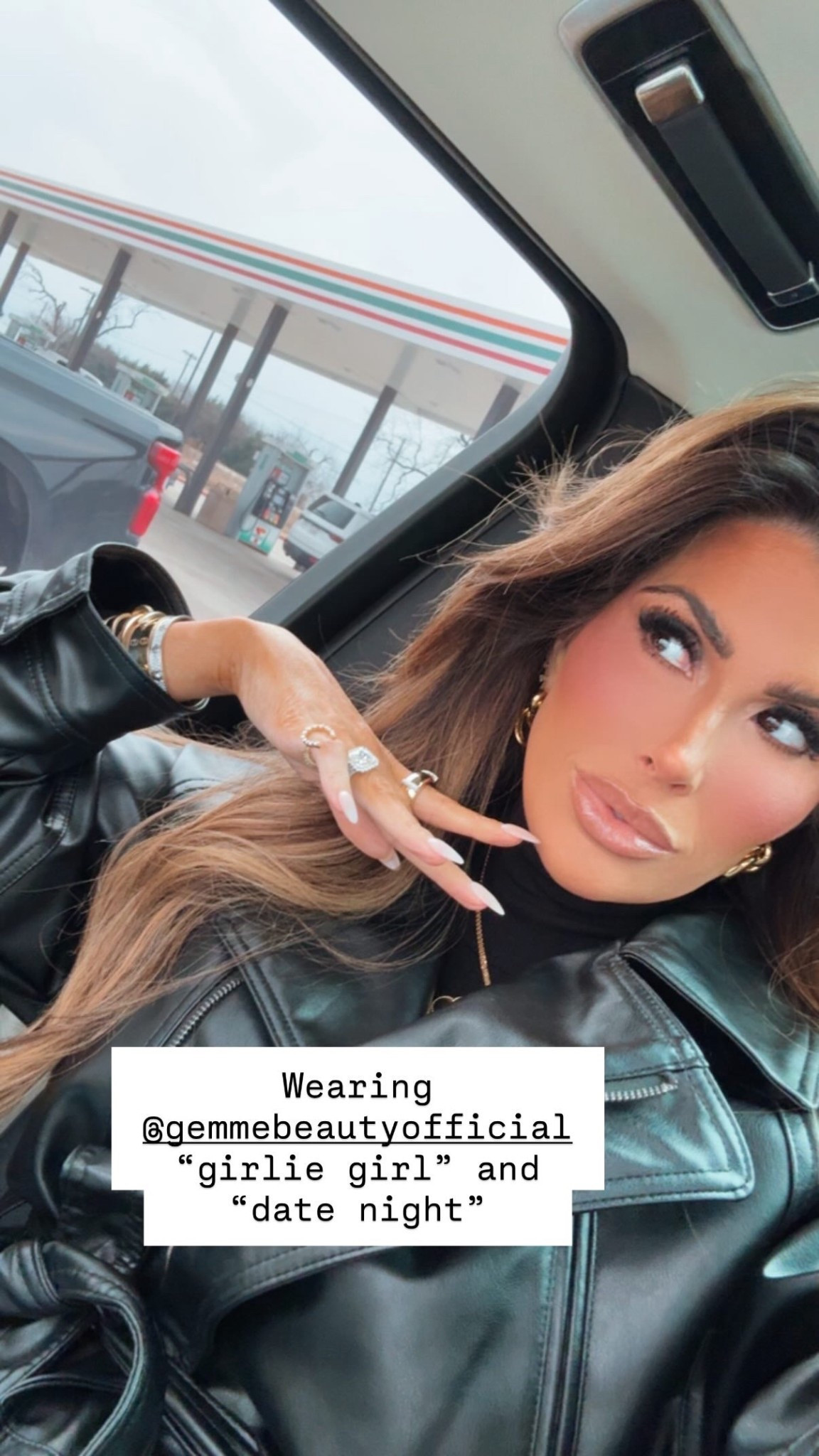 Lip Combo: 
Wearing GEMME Beauty lip toppers in shades Girlie Girl and Date Night! 

Lip combo, GEMME Beauty, Lip toppers, Girlie Girl, Date Night, Makeup, Beauty, Emily Ann Gemma

#LTKgrwm #LTKootd #LTKBeauty