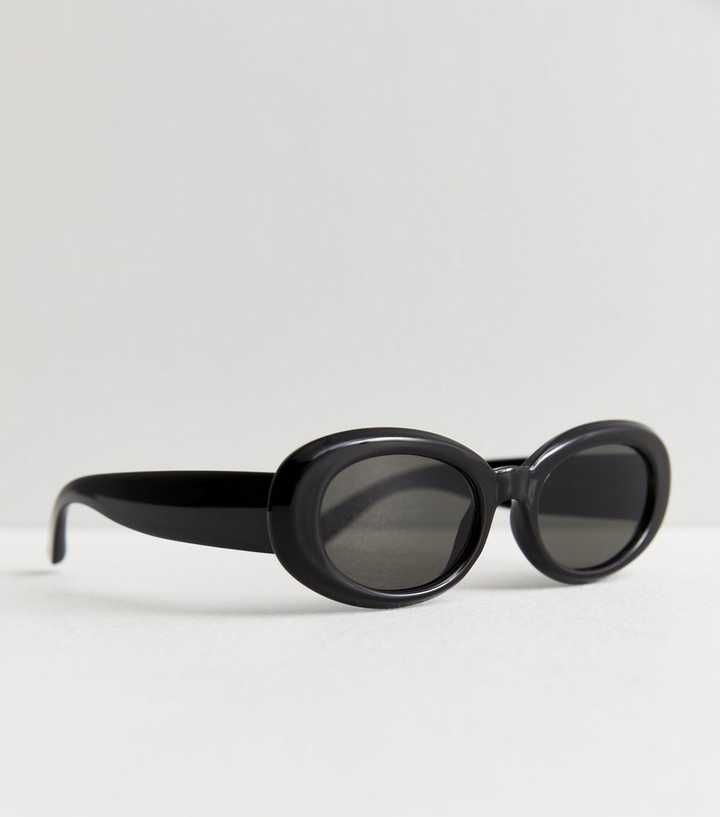 Black Chunky Oval Sunglasses
						
						Add to Saved Items
						Remove from Saved Items | New Look (UK)