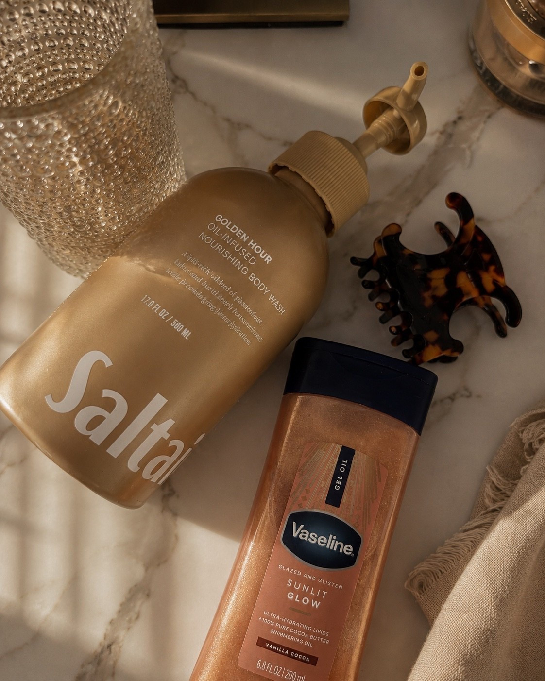 Latest obsessions from @Target! Get both! 😅💛✨ the body wash is INSANE! I love it bc it’s oil infused & the body glow is perfection for after! #ad

#LTKBeauty #LTKSaleAlert #LTKgrwm