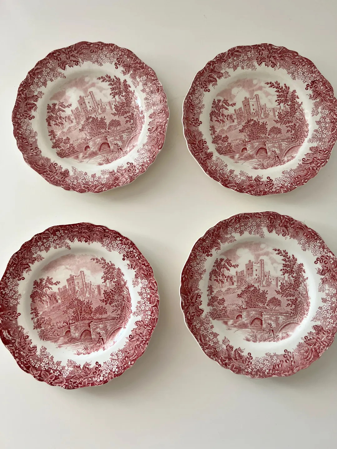 Set of Four Red Transferware J & G Meakin England Haddon Hall Derbyshire Dinner Plates - Etsy | Etsy (US)
