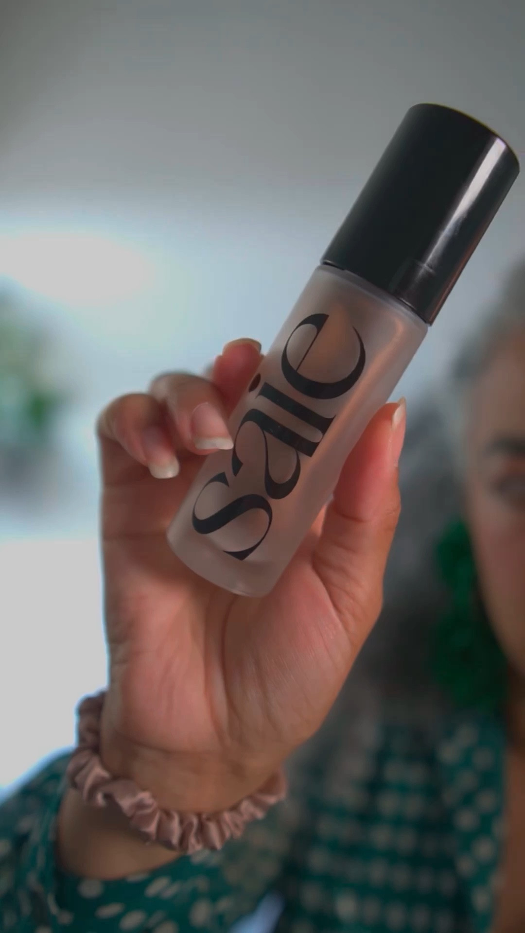 Get ready to glow with the ultimate luminizer!

This featherlight, radiant formula gives you a lit-from-within glow that's simply divine. Wear it solo for a subtle shimmer, or layer it under foundation or tinted SPF as a primer for an extra boost. You can even apply it over your favorite look for a show-stopping, super-glowy finish!

The best part? It feels like you're wearing nothing at all, but gives you a look that's simply everything!


#LTKOver40 #LTKBeauty