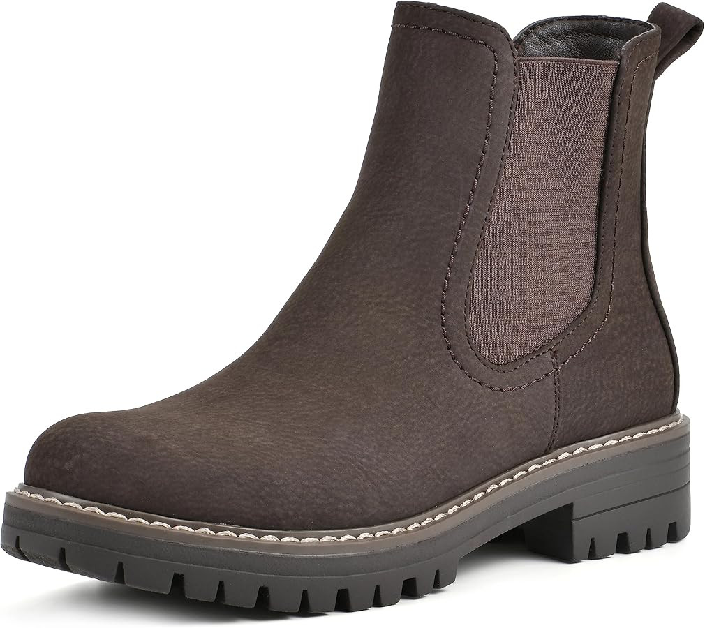 CLIFFS BY WHITE MOUNTAIN Women's Shoes Mastery Chelsea Boot | Amazon (US)