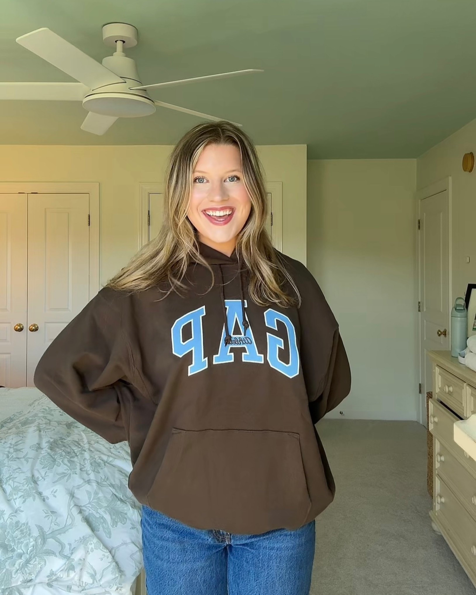 Viral GAP oversized sweatshirt!! 🩵🩵 

#LTKGiftGuide #LTKTall #LTKSeasonal