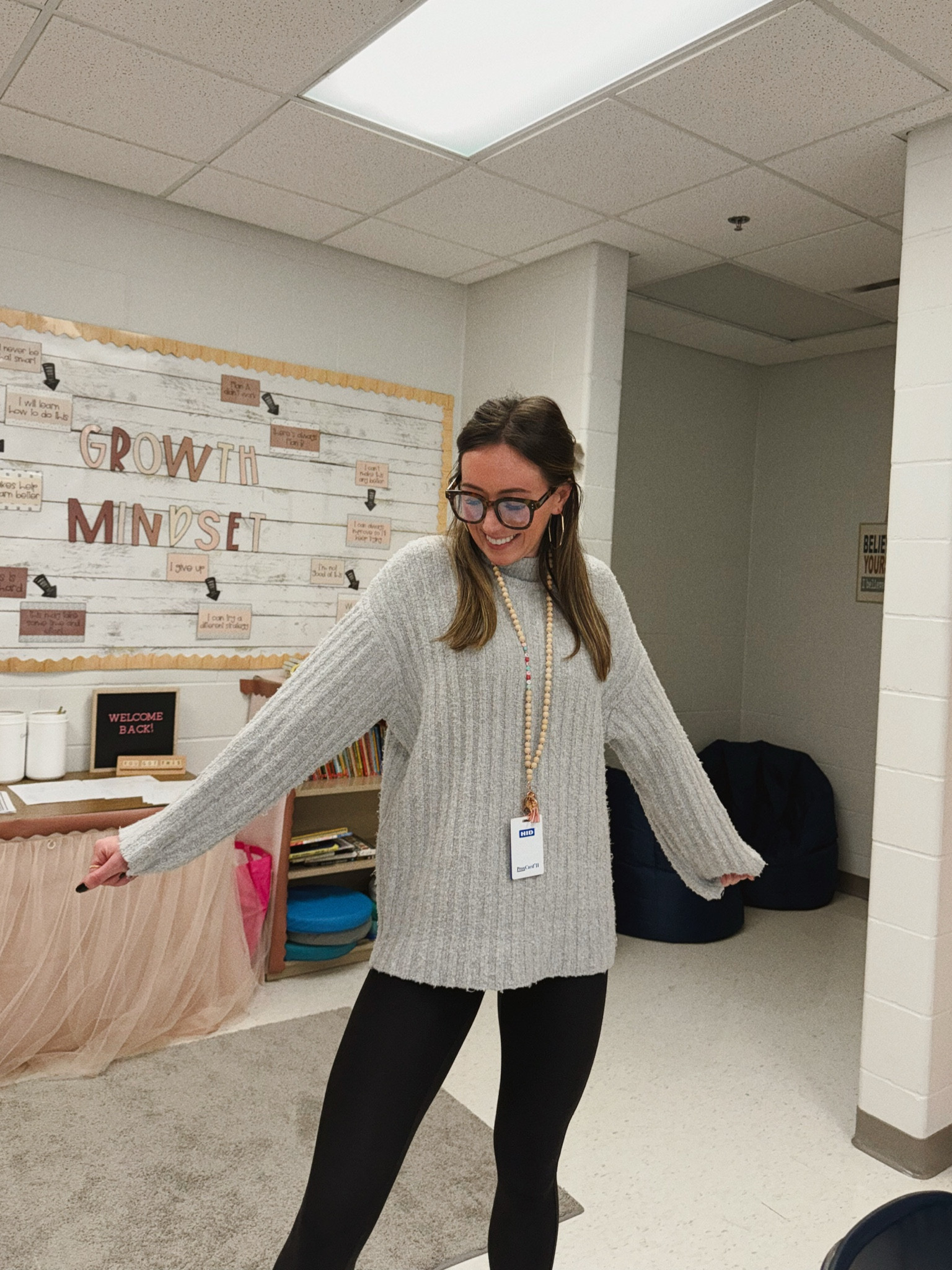 Boots and sweater are on sale today🔗

#LTKWorkwear #LTKShoeCrush #LTKStyleTip