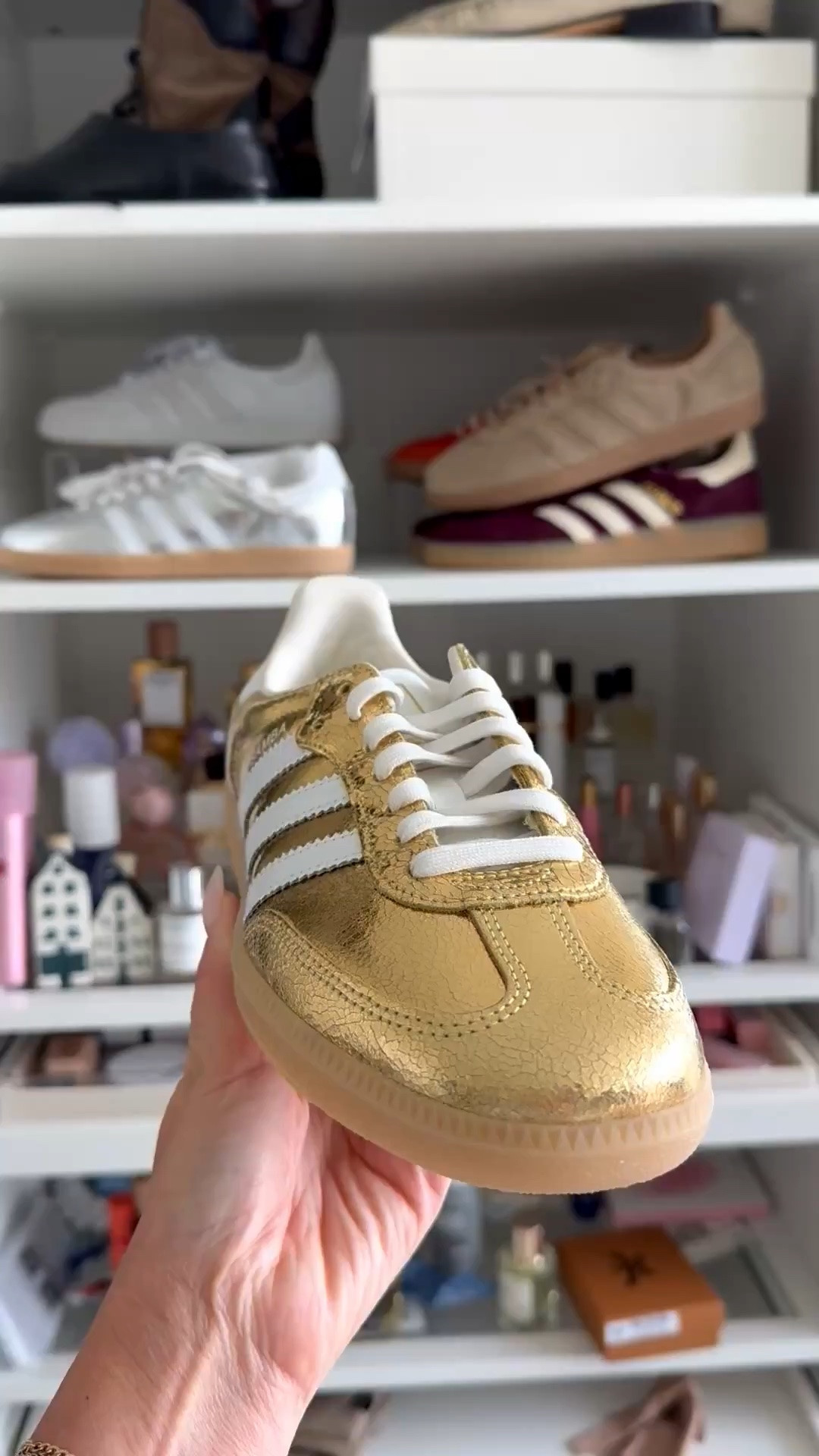 Adidas sambas are my favorite because they’re so comfortable and sleek, they go with anything



#LTKFindsUnder100 #LTKShoeCrush