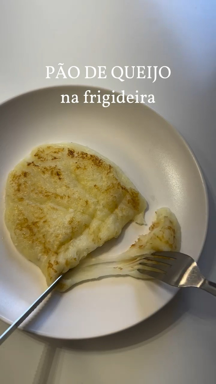 Pão de queijo de frigideira com apenas 4 ingredientes !

Amo fazer essa receita no café da manhã e com essa inovação da @polishop ficou muito mais prática 🤍

Com a linha Ichef Ultra, as panelas que não grudam nada vão além! Sua estrutura resiste a grandes volumes de uso e distribui melhor o calor para um cozimento mais rápido, uniforme e econômico. 

E seu cabo removível permite que a receita comece no fogão, seja finalizada no forno e servida à mesa no mesmo recipiente. Incrível né ? 🤩

Você pode adquirir essa e outras inovações, em Minha Polishop ! Link na bio ❤️

#MinhaPolishop #Polishop #PanelaiChefUltra #PanelaPolishop #Publi

#LTKpromo #LTKbrasil #LTKguiadepresente