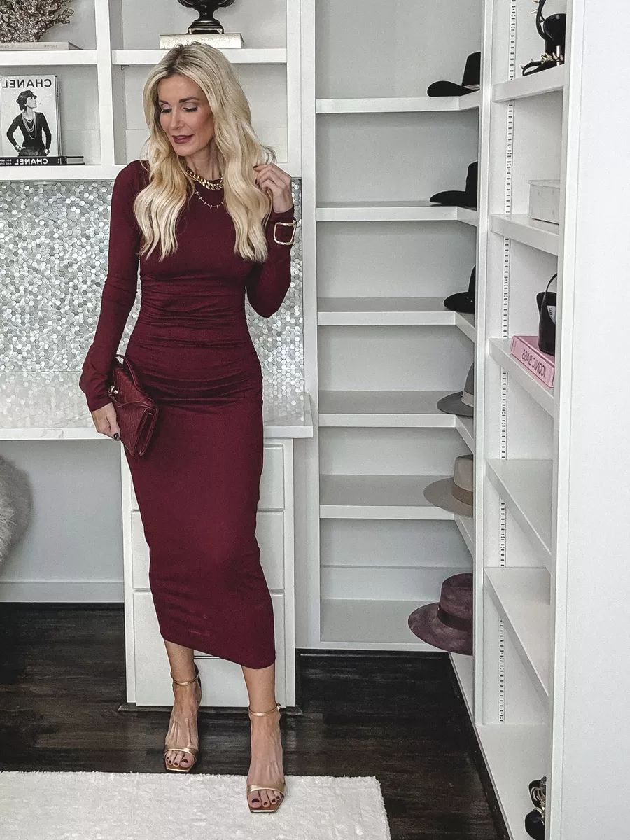 The ruching on this dress does all the work — it creates the most slimming, sculpted shape while still feeling effortless. Such a gorgeous pick for holiday parties or winter events and it's on sale for under $100! Wearing an XS and it fits true to size. 

 

#LTKHoliday #LTKPetite #LTKFindsUnder100