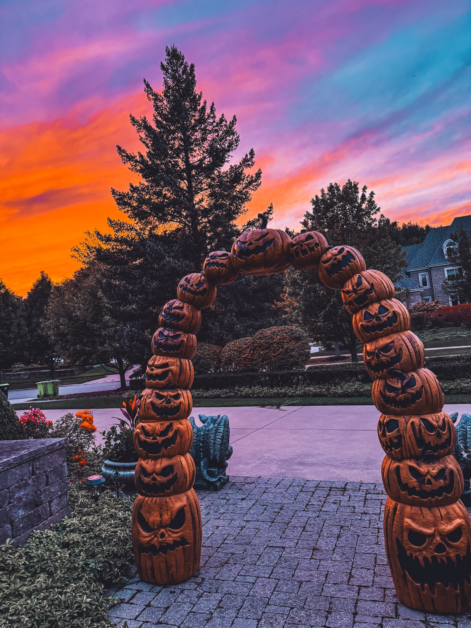 What a sunset!

#LTKFallSale #LTKSeasonal #LTKHalloween