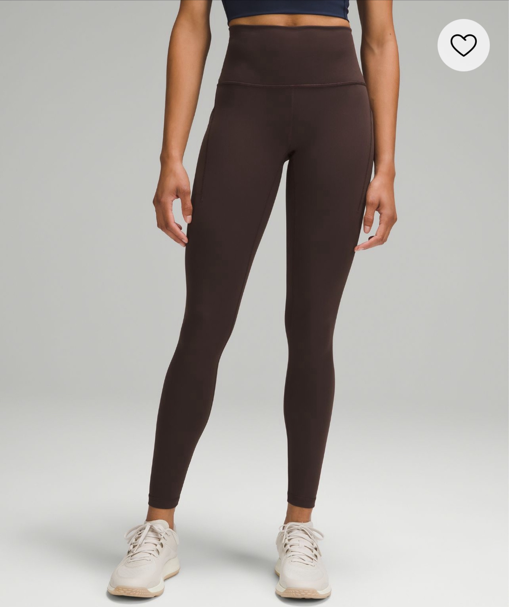 The most perfect espresso leggings

#LTKFitness #LTKStyleTip