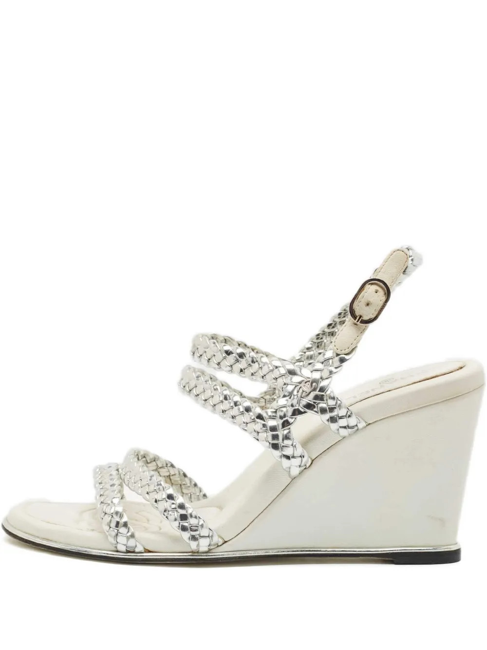 CHANEL Pre-Owned 80mm leather wedge sandals - Silver | Farfetch Global