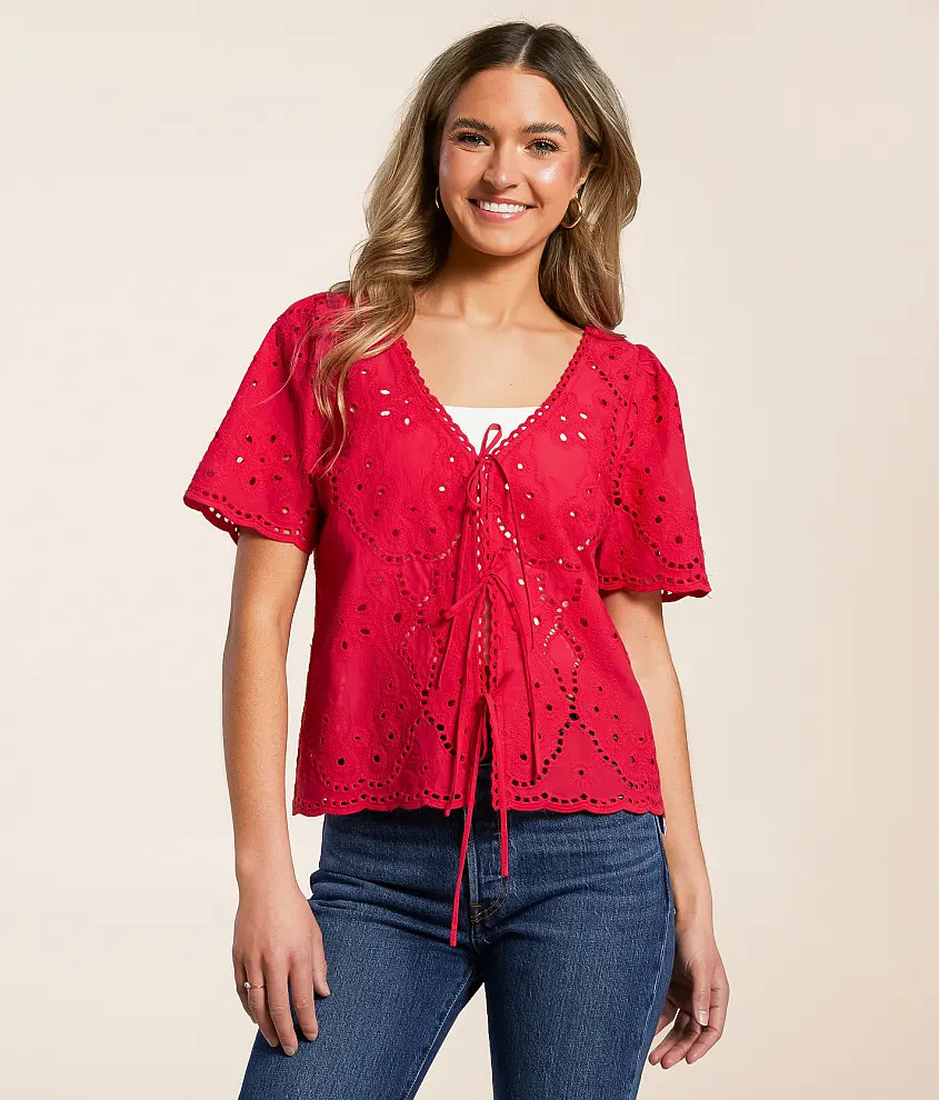 Eyelet Top | Buckle