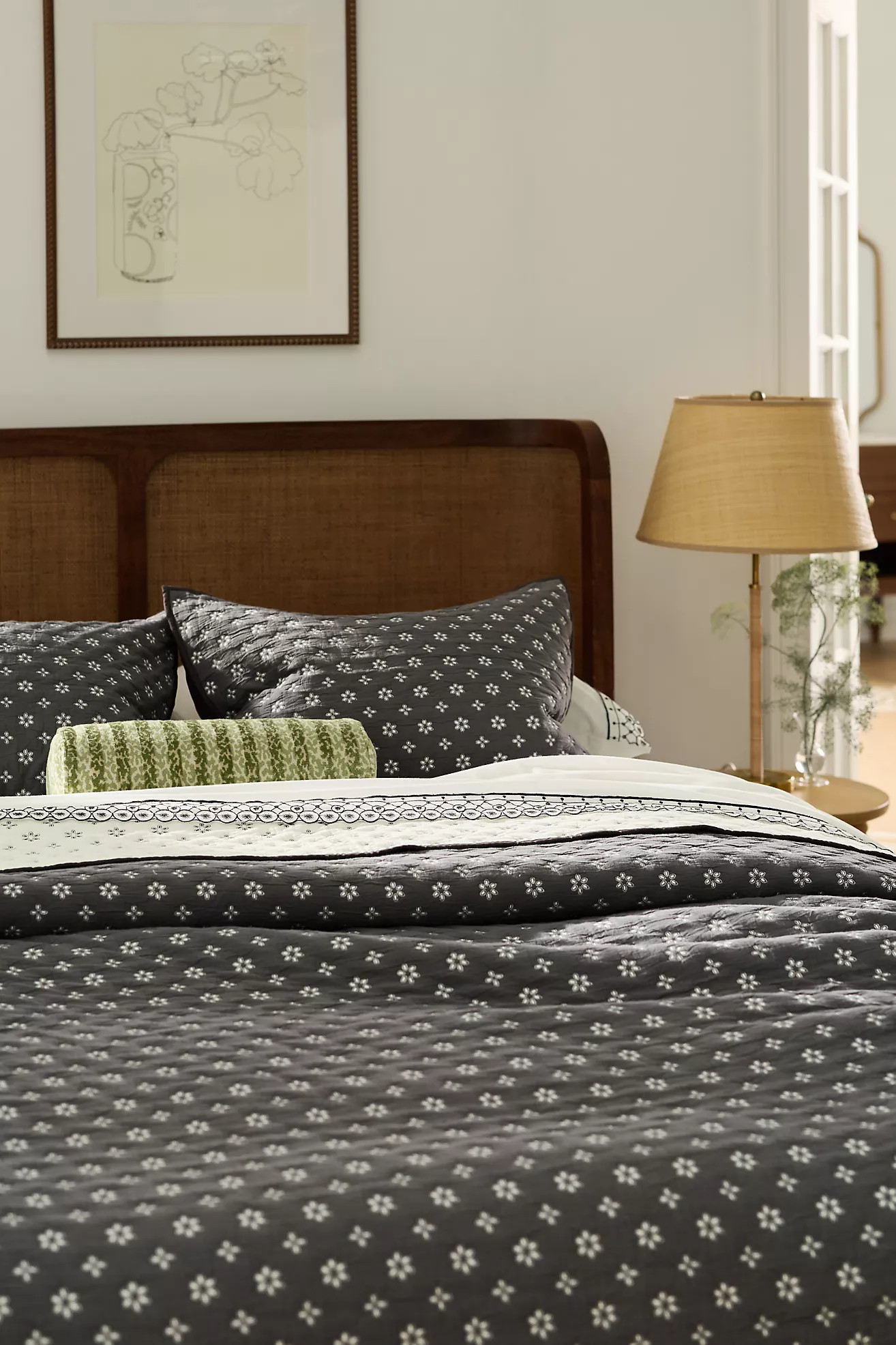 Cotton Reversible Eyelet Coverlet