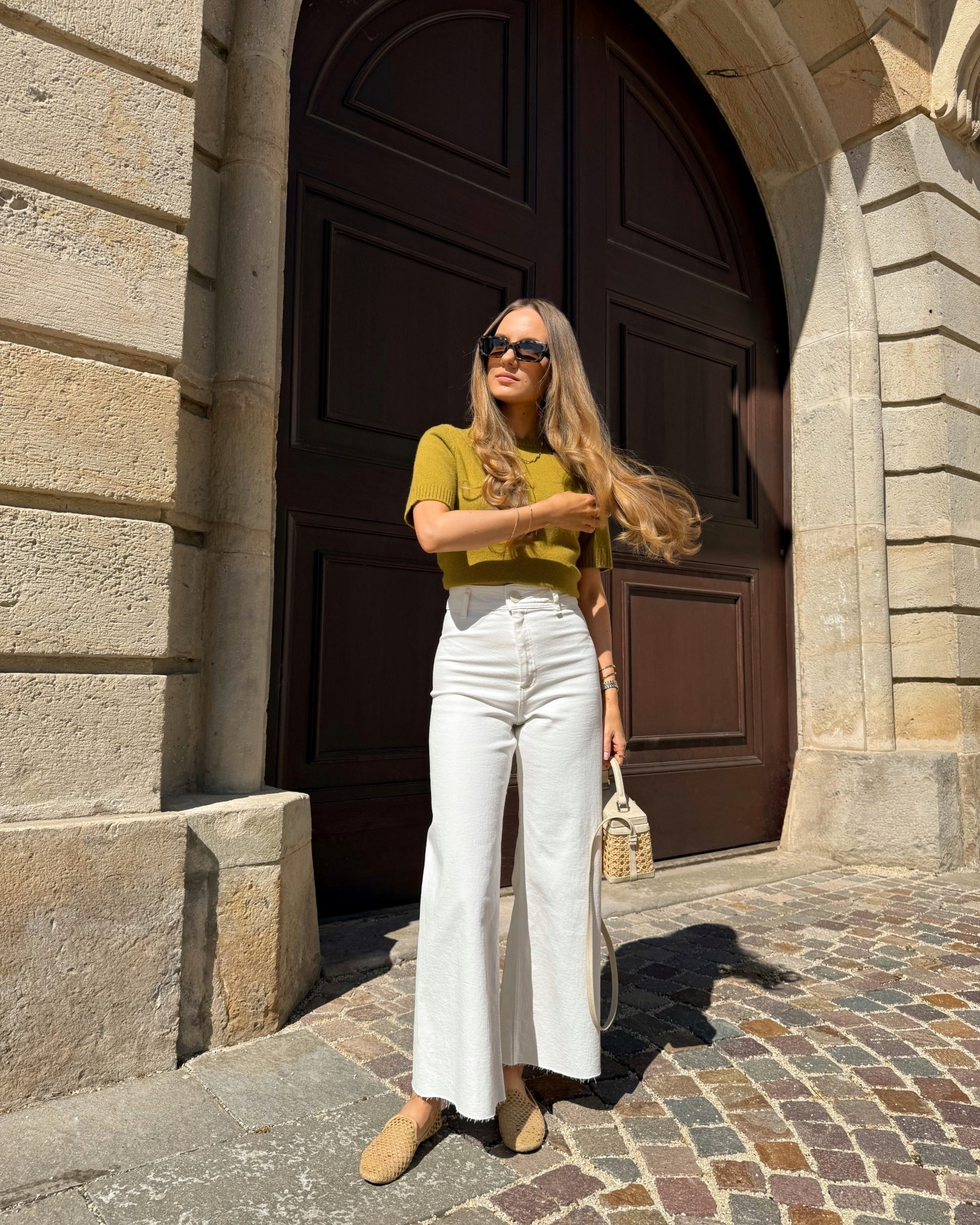 weekend outfit idea: simple pieces that feel easy but still put-together 🫒 would you wear this look?

rattan bag | straw loafers | summer style inspo | wide-leg jeans | zara jeans 
| weekend style | casual chic | neutral wardrobe 

#LTKShoeCrush #LTKStyleTip #LTKFindsUnder100