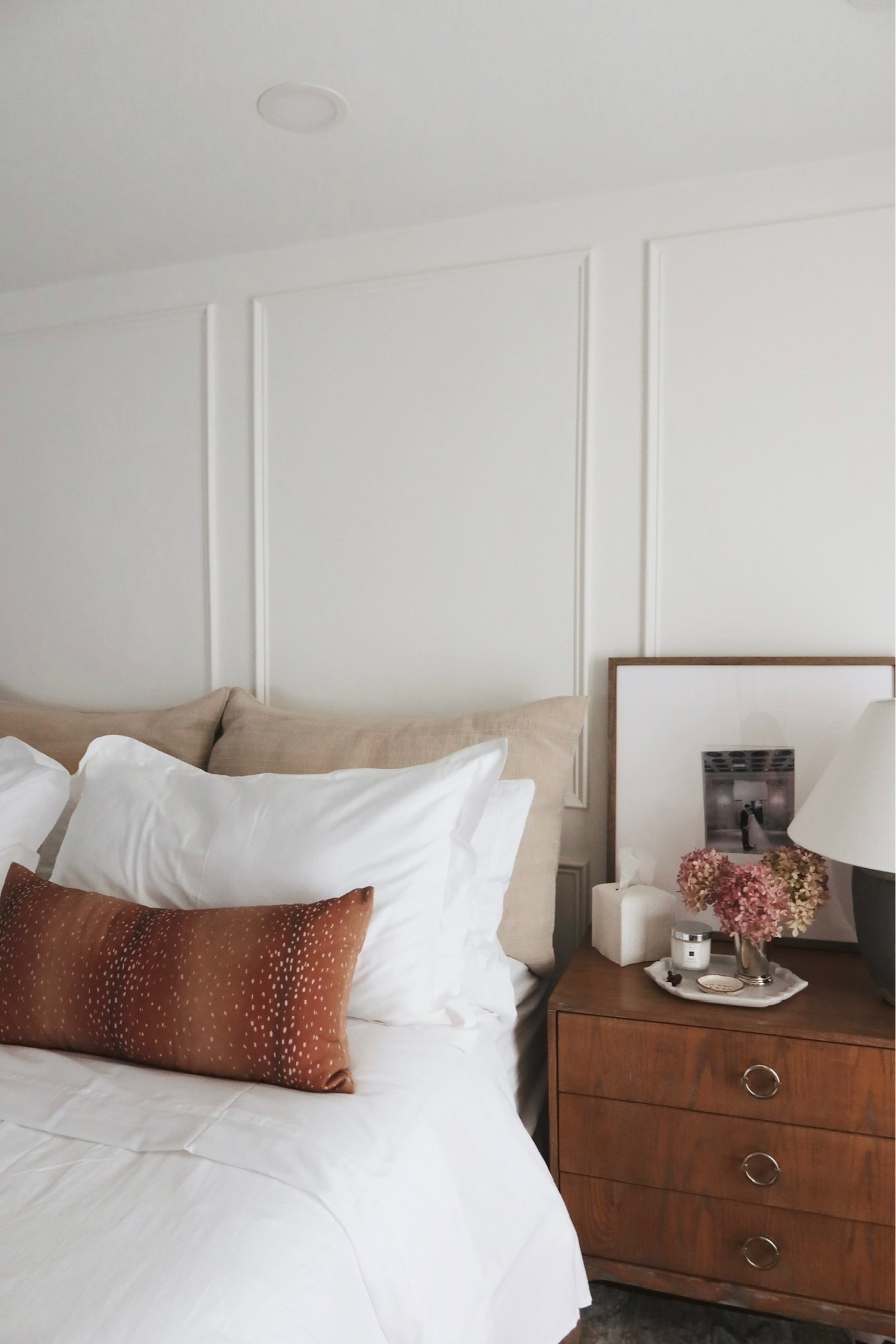 Summer bedding refresh, love the look + feel of a hotel!

#LTKmorningroutine #LTKSeasonal #LTKHome