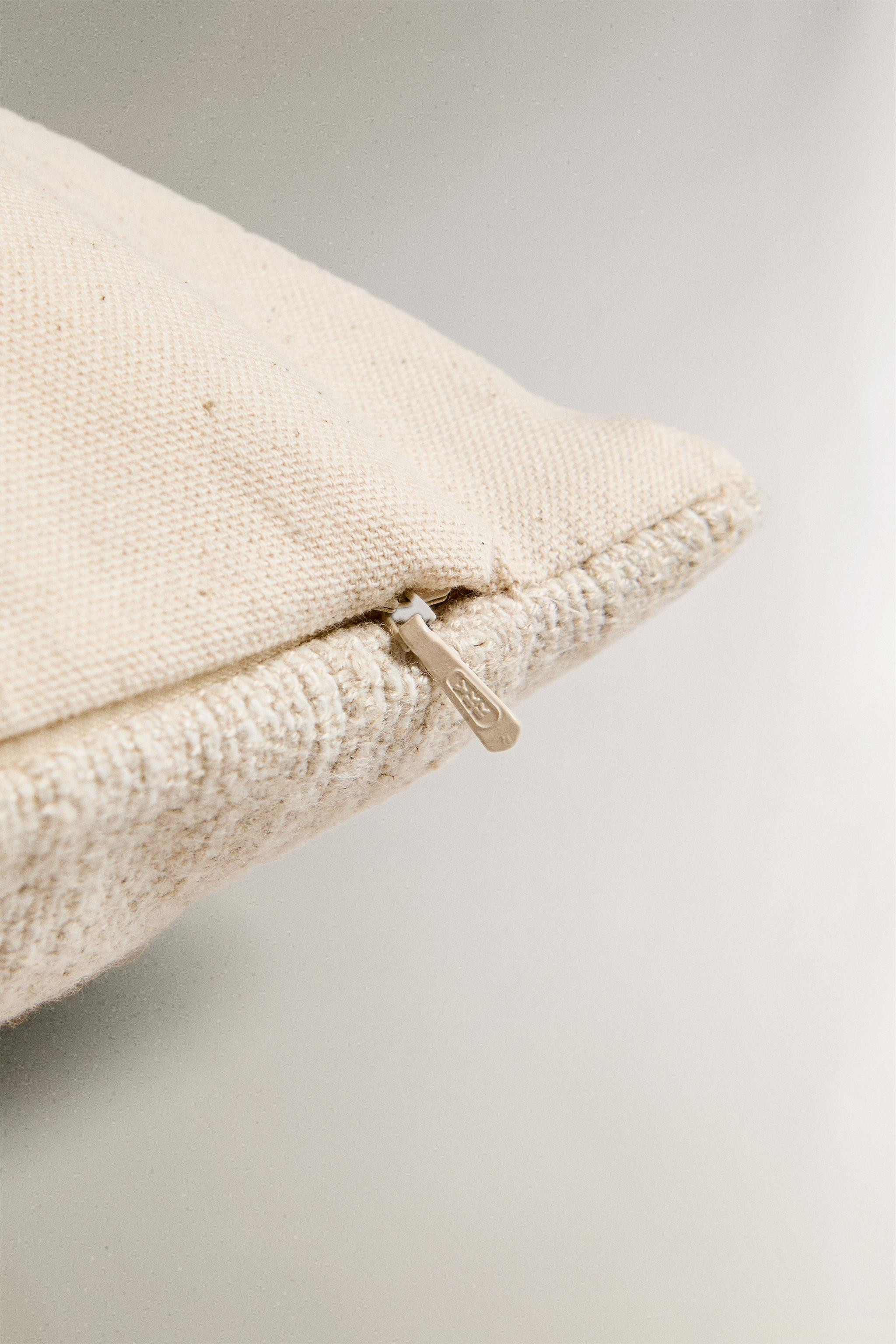 LINED THROW PILLOW COVER | Zara US