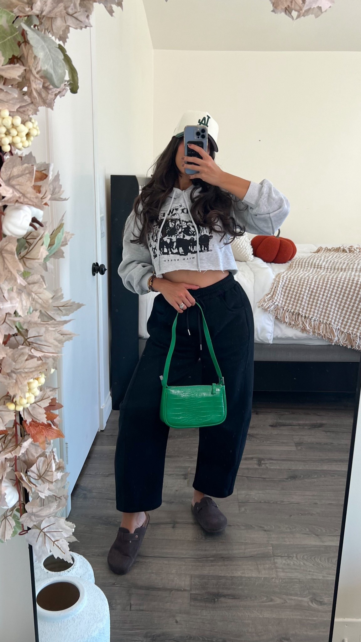 Comfy and cute fall outfit idea 

#LTKSeasonal #LTKStyleTip #LTKFindsUnder50