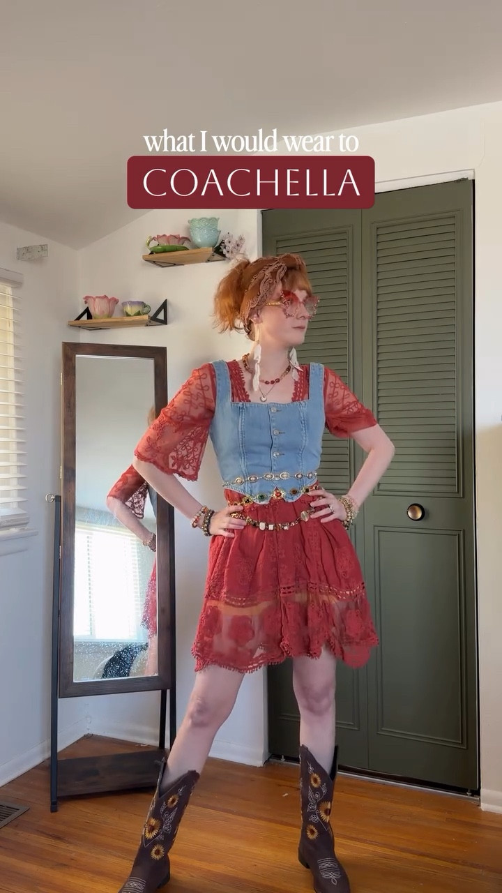 Have I ever been or will I ever afford Coachella? Absolutely not. But a girl can dream about the OUTFITS she would see there 😍 

#coachella #coachella2026 #rikkikay #whimsical #outfitinspo