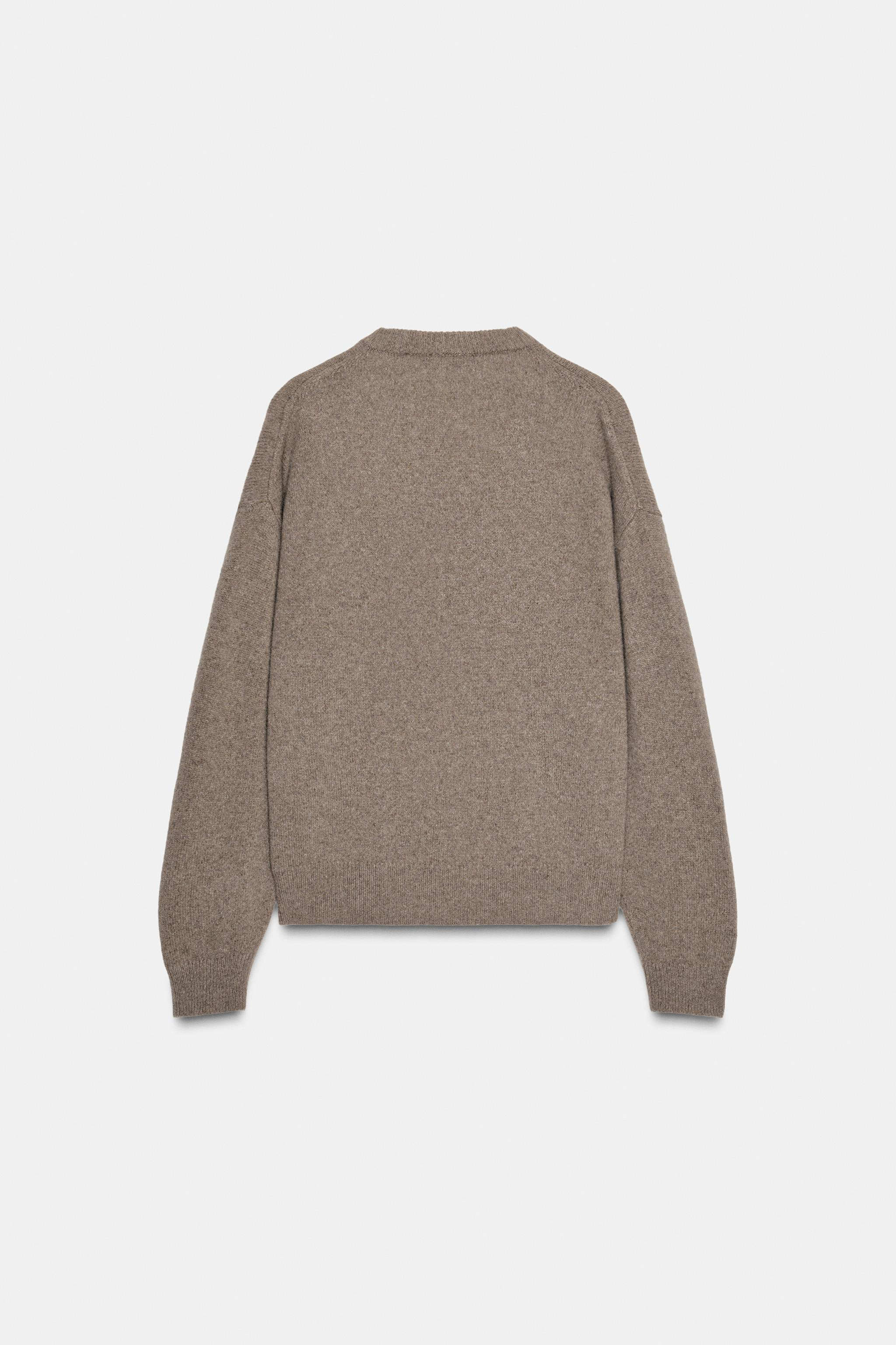 CASHMERE AND WOOL V-NECK JUMPER | Zara US