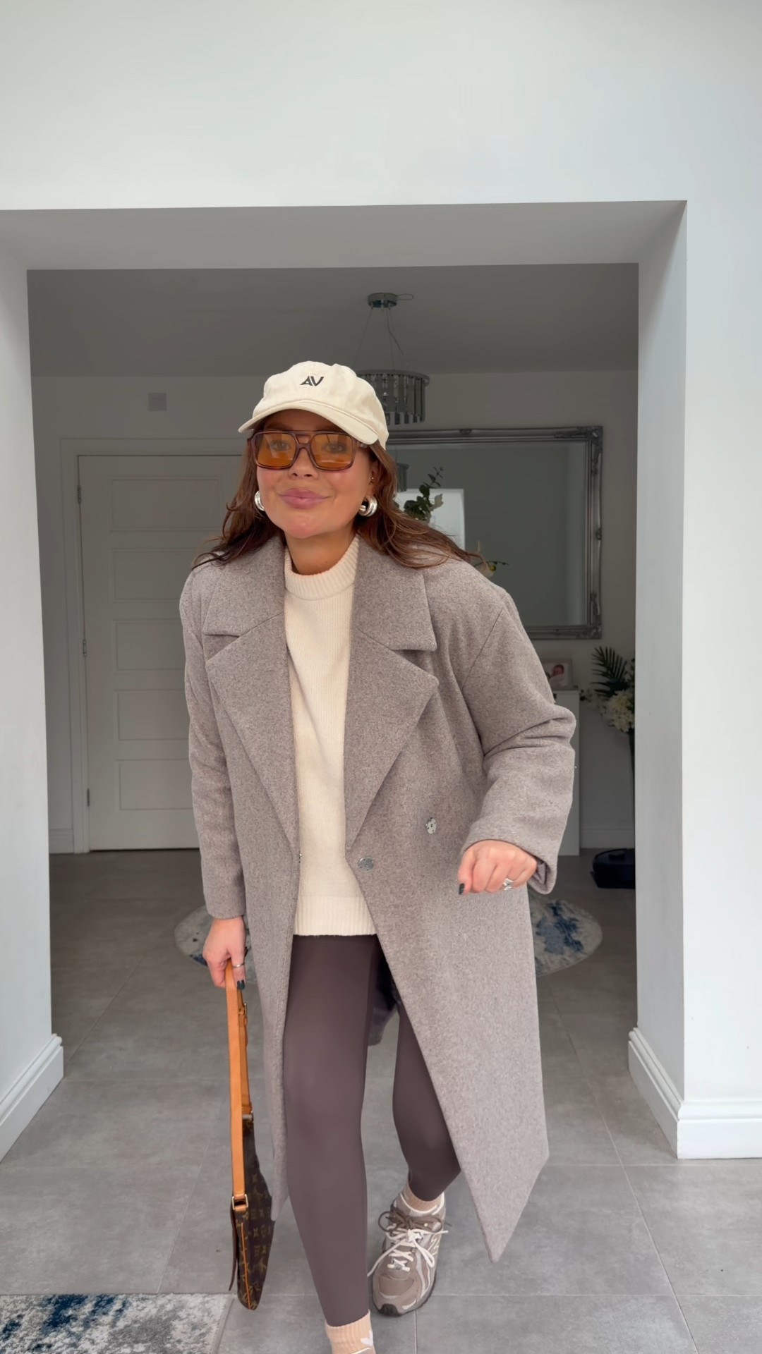 Simple outfits always have my heart! 🤍

#LTKwinter #LTKuk #LTKstyletip