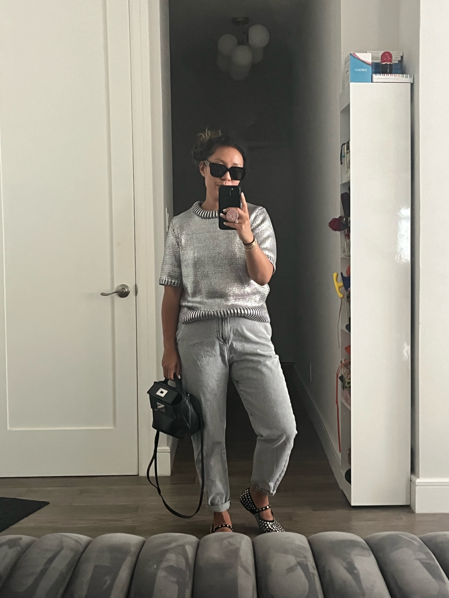 Monochromatic. Target style. I’m wearing an xs in the top. Oversized. I wish it was the xxs. It feels like it’s going to grow. Jeans are from the Zara sale.

#LTKStyleTip #LTKShoeCrush #LTKItBag