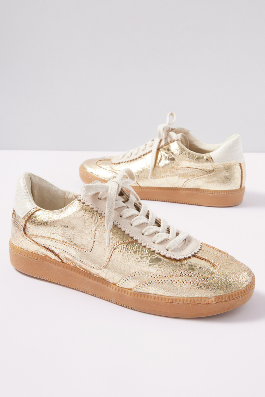 Notice Sneaker | Evereve