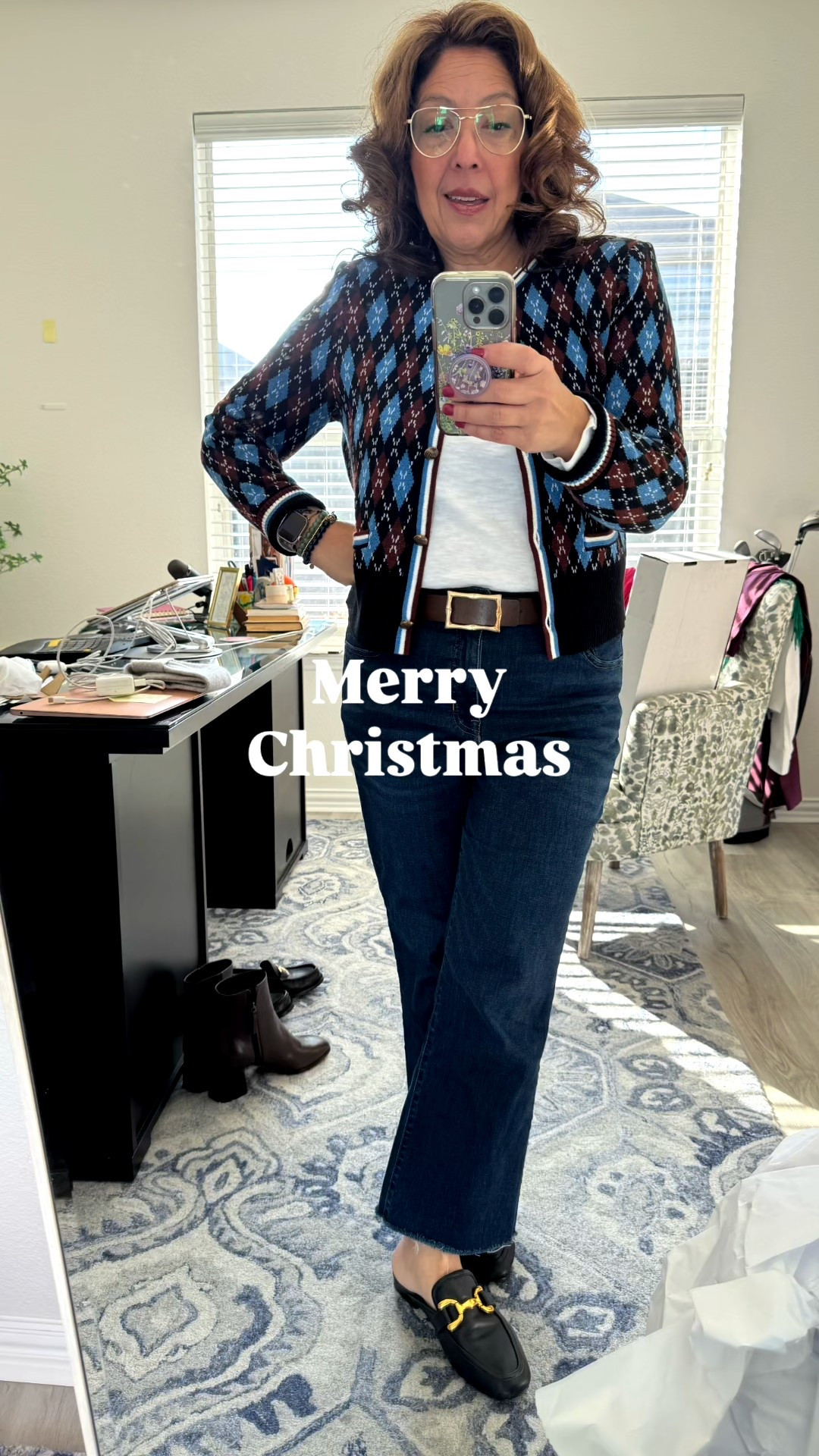 Getting ready for Christmas dinner. I have lots of cookies and cooking to do. 
Love these new pieces from @veronicabeard 

#LTKmorningroutine #LTKdayinmylife #LTKgrwm