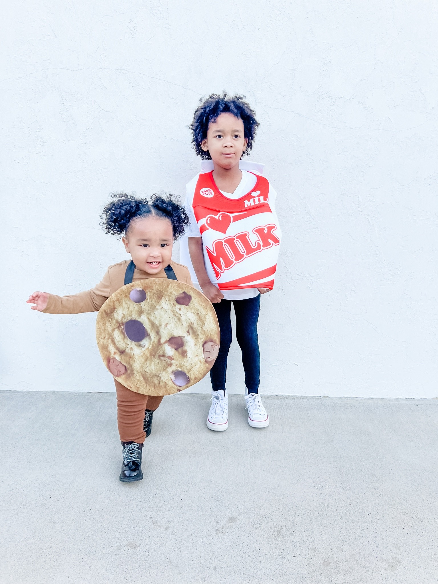 How taking costume pictures os going to looks for the next couple years😂 These two go together like🥛🍪 i got both costumes for $25 from @walmart When in doubt food costumes are a big hit!  #walmartpartner #walmart

#LTKSeasonal #LTKfamily #LTKbaby