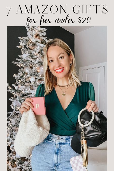 7 Gifts From Amazon Under $20 

1.A pack of 10 Velvet Headbands for $16! So comfy and perfect for the holidays!


2.My favorite $17 Ray Ban Lookalikes


3.The best high quality, yet affordable jewelry on Amazon. 14k plated and I wear this brand ALL of the time. All of my earrings are from them and linked!


4.The cutest $15 faux leather hat for bad hair days


5.My favorite fendi lookalike bag strap


6.The coziest $9 sherpa hat for more bad hair days


7.Under $5 bracelet key ring to easily find your wallet and keys. Perfect for a stocking stuffer!


SHOP everything here by clicking the link in my bio, heading to my stories, or heading to the LTK app under LEEANNEBENJAMIN  


#amazonfinds #amazonfashion #lookforless #leebenjamin #leeannebenjamin #giftguide #giftguide2022 #amazongiftideas #founditonamazon 

#LTKHoliday #LTKGiftGuide #LTKSeasonal