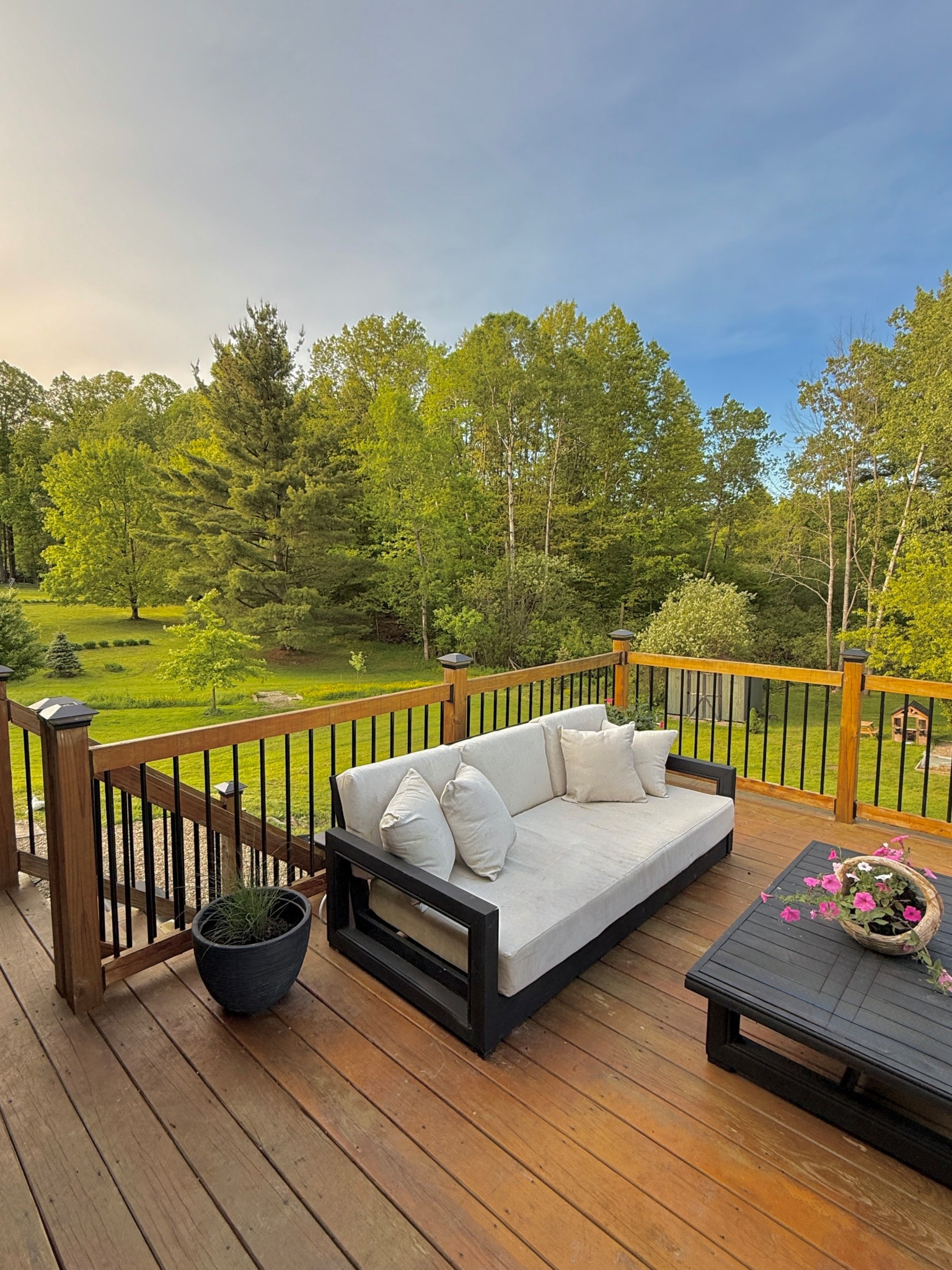 Outdoor rug sale!

#LTKSummerEdit #LTKSaleAlert #LTKHome