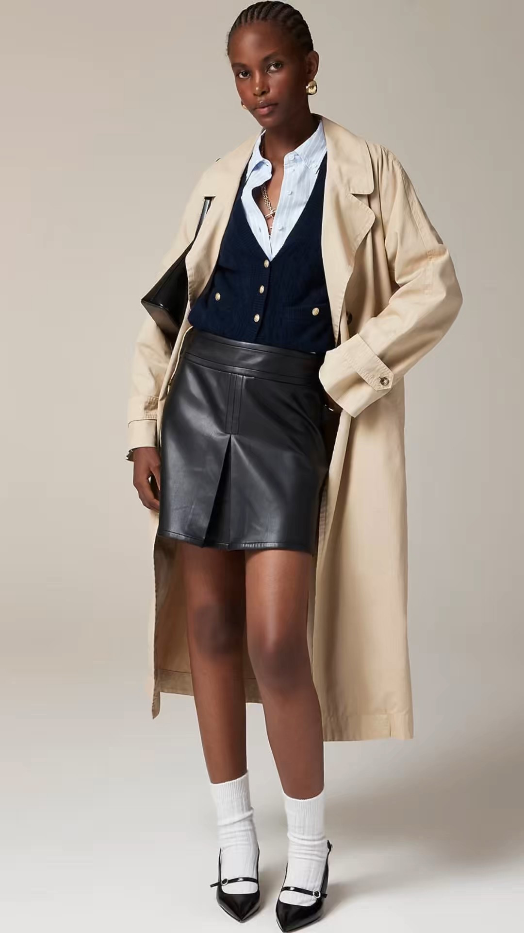 Center-pleat mini skirt in faux leather
30% off Event on select colors 

#LTKSaleAlert #LTKStyleTip #LTKHoliday