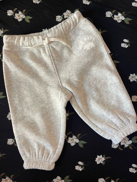 Baby sweatpants are the cutest! 

#LTKbaby