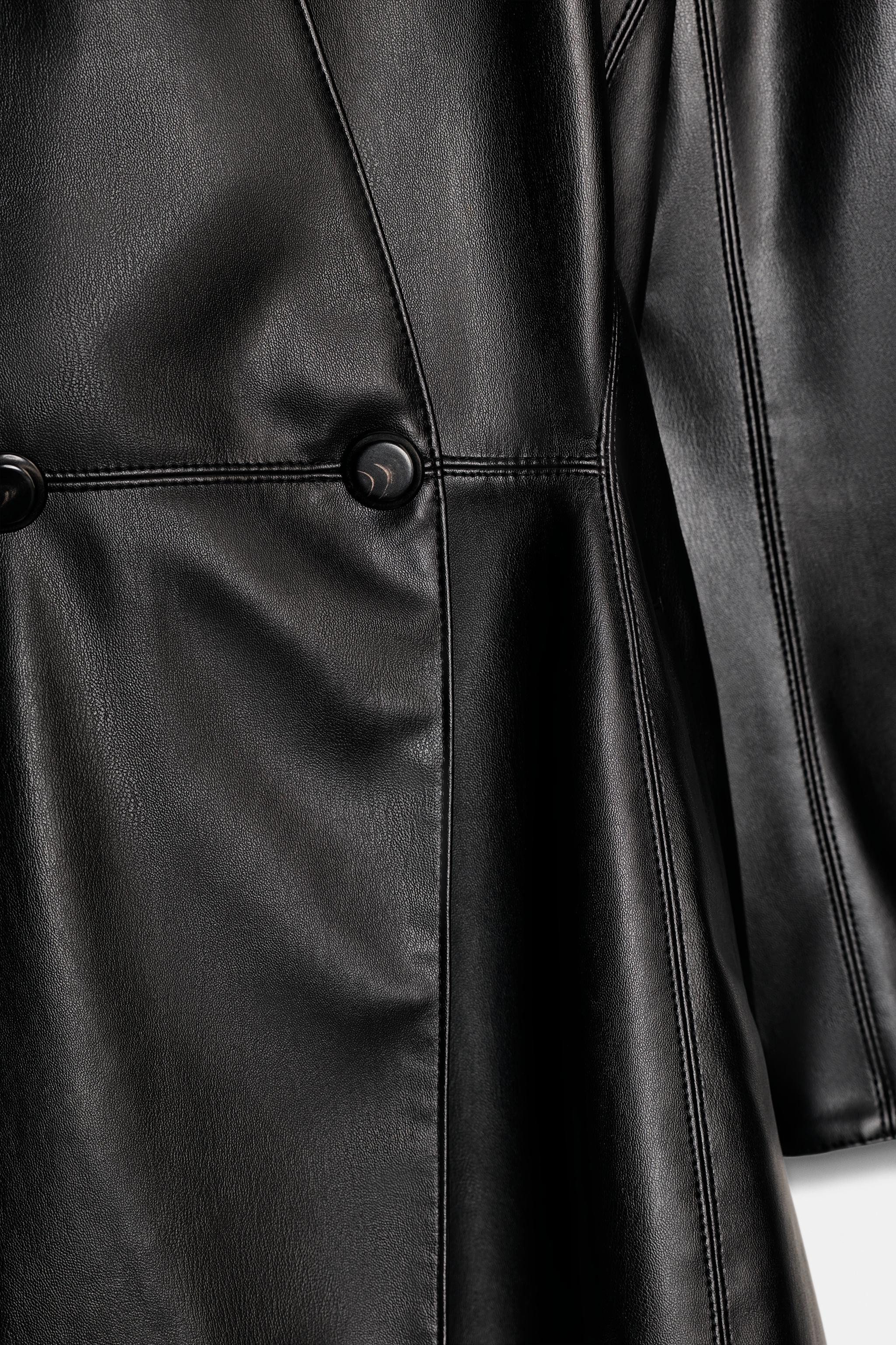 FITTED LEATHER-EFFECT BLAZER | Zara UK