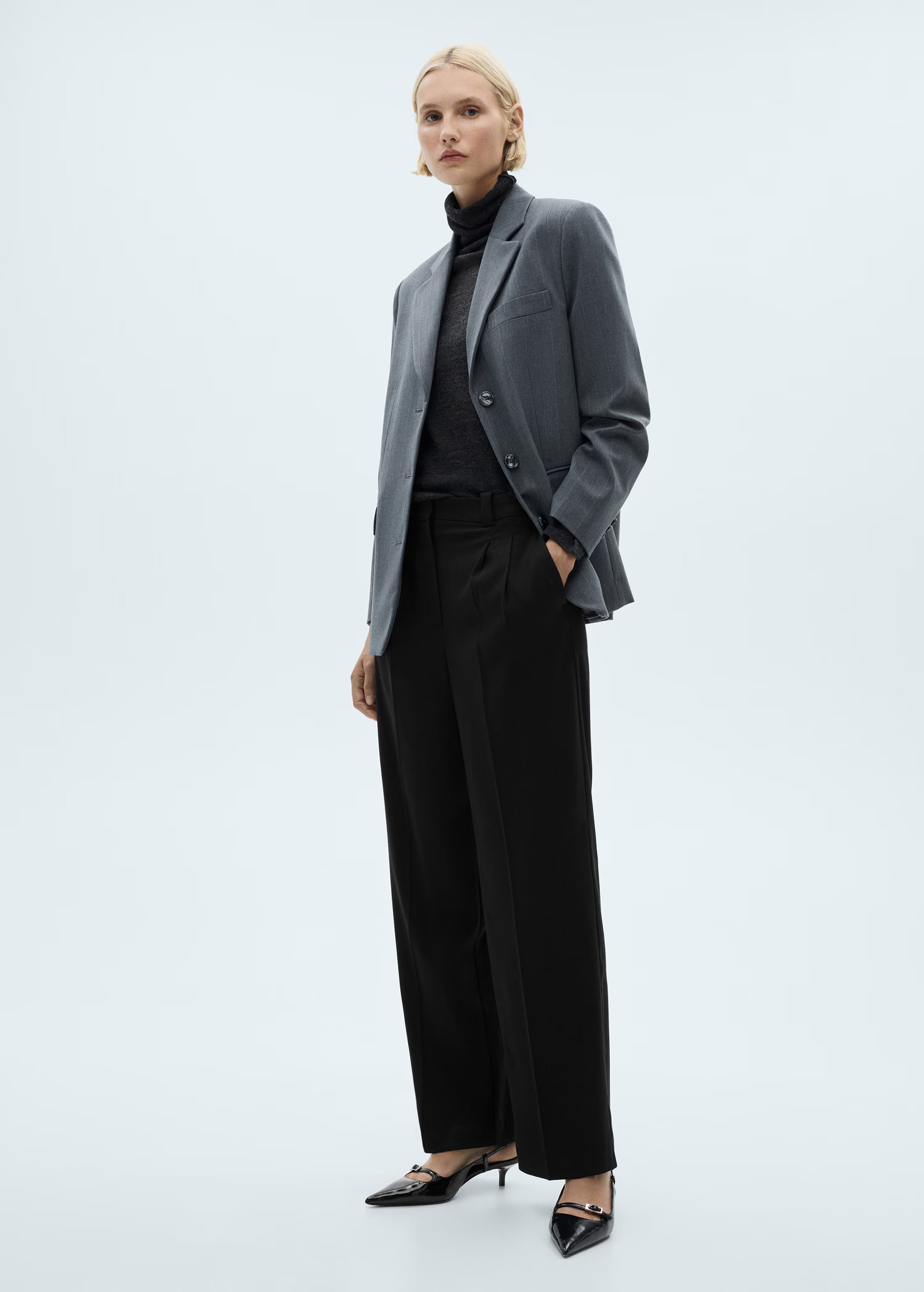 Straight-fit pleated trousers - Women | MANGO United Kingdom | MANGO (UK)