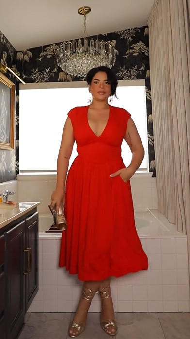 Waist cinching and comfortable! I’m wearing the size large in this and it comes in several different colors as well. The fit is true to size. I am typically a size 12/14.

Figure flattering dress. Midsize style. Date night outfits. Wedding guest outfit outfits.

#LTKOver40 #LTKMidsize #LTKSeasonal