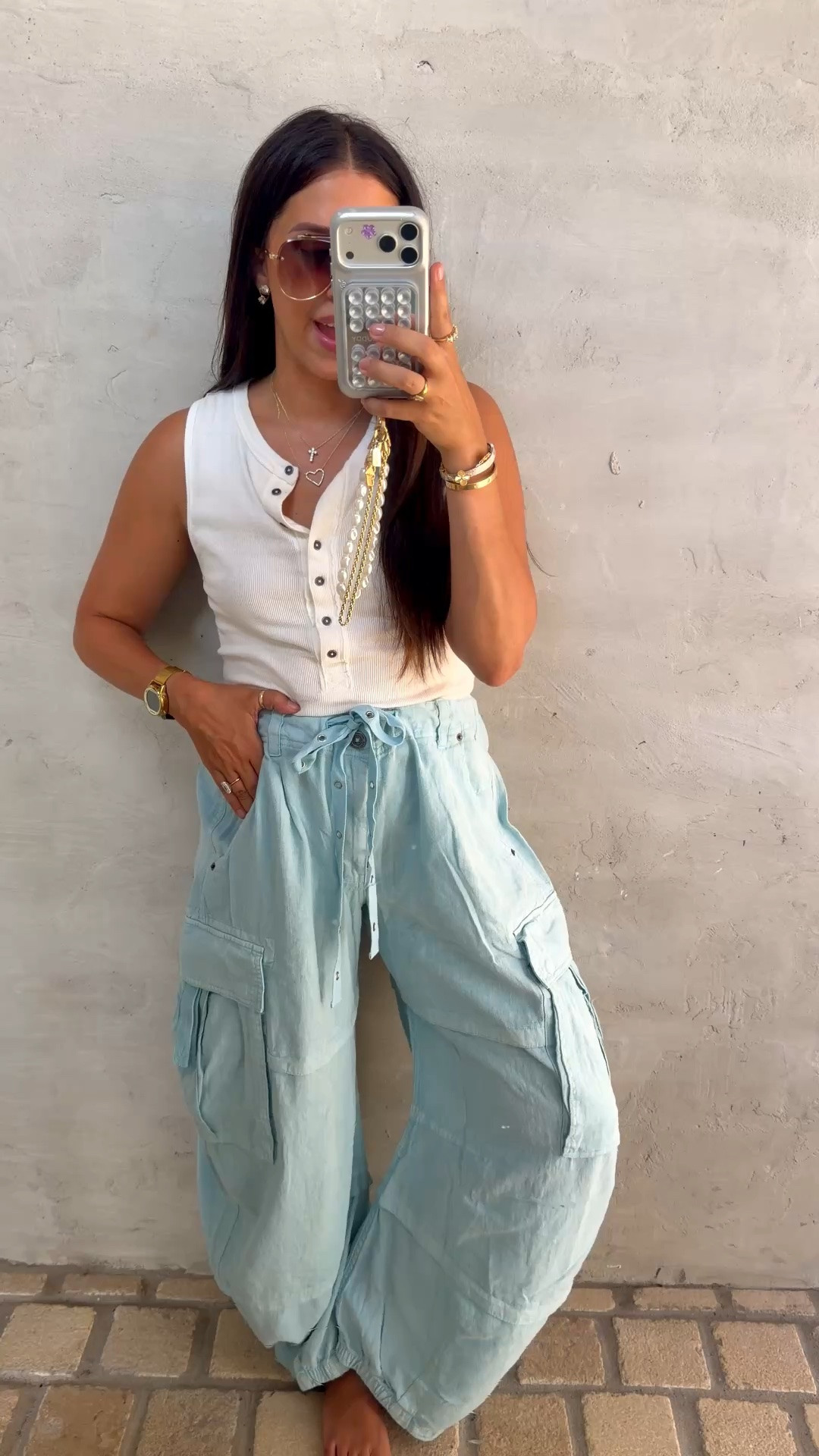 A whole vibeee! Snatching at the waist but light and flowy on the bottom 
Top: small 
Pants: medium 

Dressupbuttercup.com #dressupbuttercup #dederaad

#LTKootd #LTKmomlife #LTKSeasonal