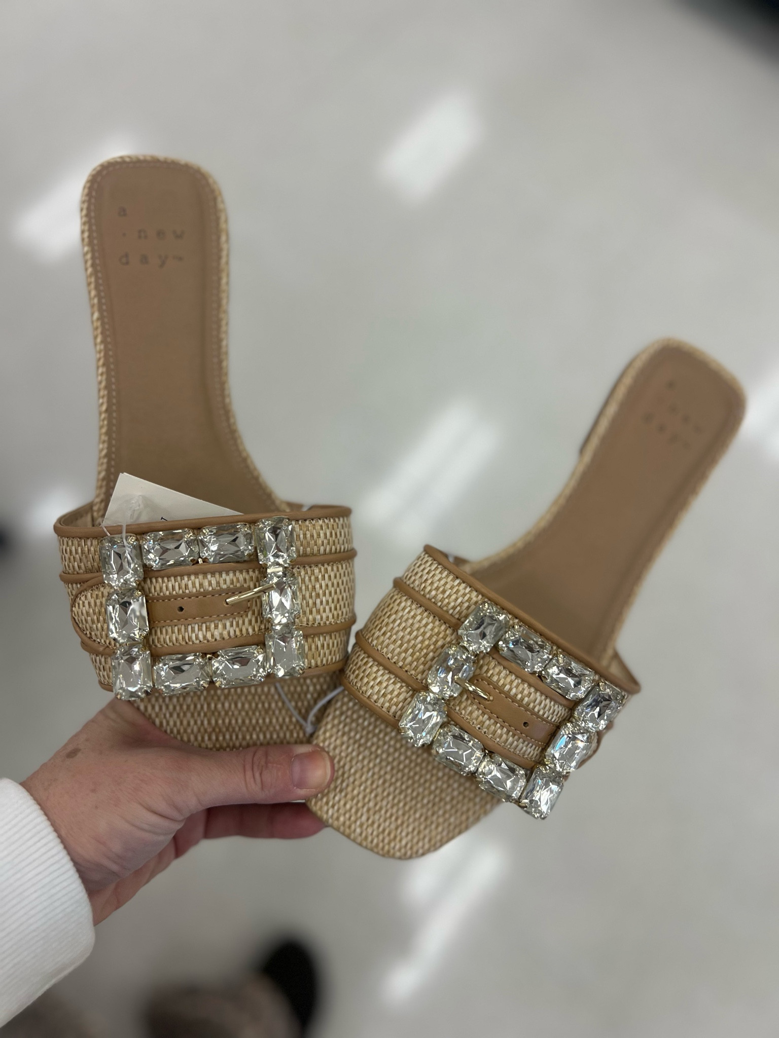  ✨Tap the bell and ❤️ for over 40 fashion, midlife style, midsize fashion and luxury looks for less. 

Target spring new arrivals, spring shoes, sandals, rhinestone, raffia

👑"Helping you look good, feel good!" - Lindsey Denver


Flip-flops Strappy sandals Wedge sandals Gladiator sandals Platform sandals Espadrille sandals Slide sandals Slingback sandals Ankle strap sandals Thong sandals T-strap sandals Lace-up sandals Chunky sandals Mule sandals Birkenstock sandals Jelly sandals Slip-on sandals Cork sandals Peep-toe sandals Metallic sandals Embellished sandals Flat sandals Heeled sandals Sport sandals Huarache sandals Striped sandals Beaded sandals Printed sandals Leather sandals Fringe sandals
 

Follow my shop @Over40andmidlife on the @shop.LTK app to shop this post and get my exclusive app-only content!

#liketkit 
@shop.ltk
https://liketk.it/554Bd

Follow my shop @Over40andmidlife on the @shop.LTK app to shop this post and get my exclusive app-only content!

#liketkit 
@shop.ltk
https://liketk.it/555Xm

Follow my shop @Over40andmidlife on the @shop.LTK app to shop this post and get my exclusive app-only content!

#liketkit #LTKOver40 #LTKFindsUnder50 #LTKShoeCrush
@shop.ltk
https://liketk.it/557f3