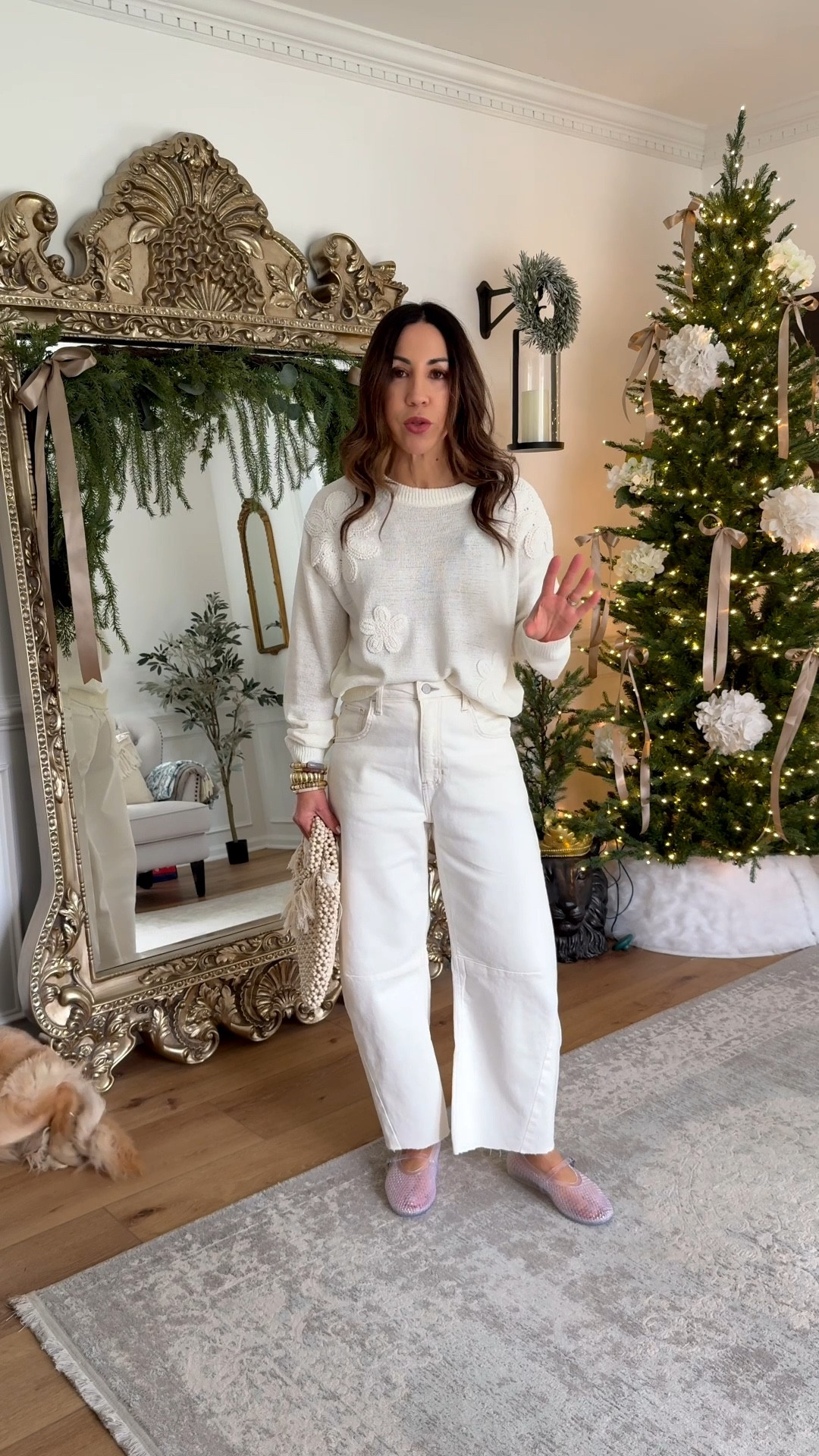 Small white sweater, 25 ivory barrel jeans, shoes, TTS



#LTKFindsUnder100 #LTKOver40