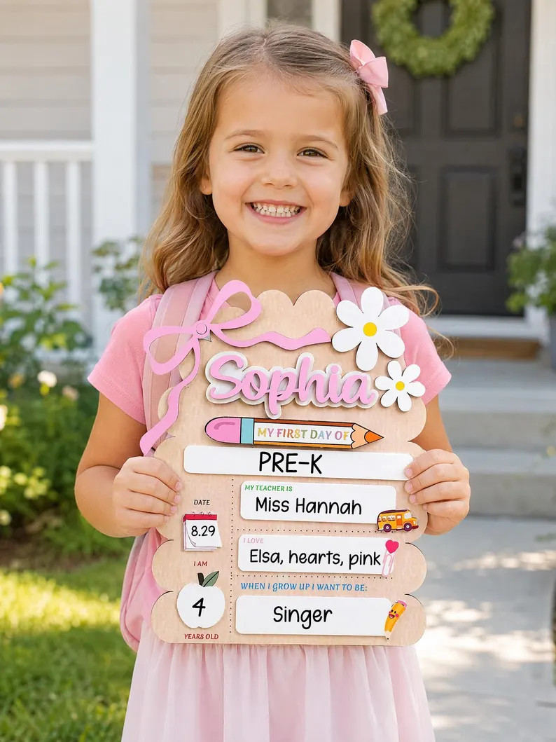 Custom First Day of School Sign, Back to School Sign, Kindergarten 1st Day of School Sign Reusabl... | Etsy (Global)