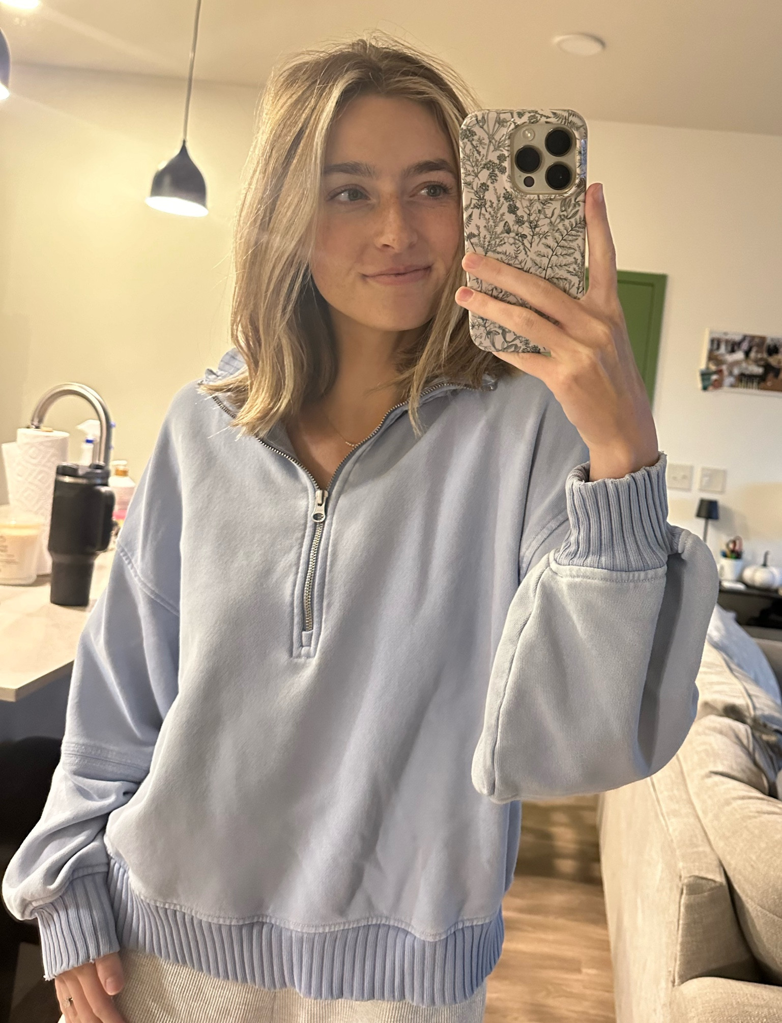 I saw this at Aerie last month and HAD to have it… it’s SO COZY #falloutfits 