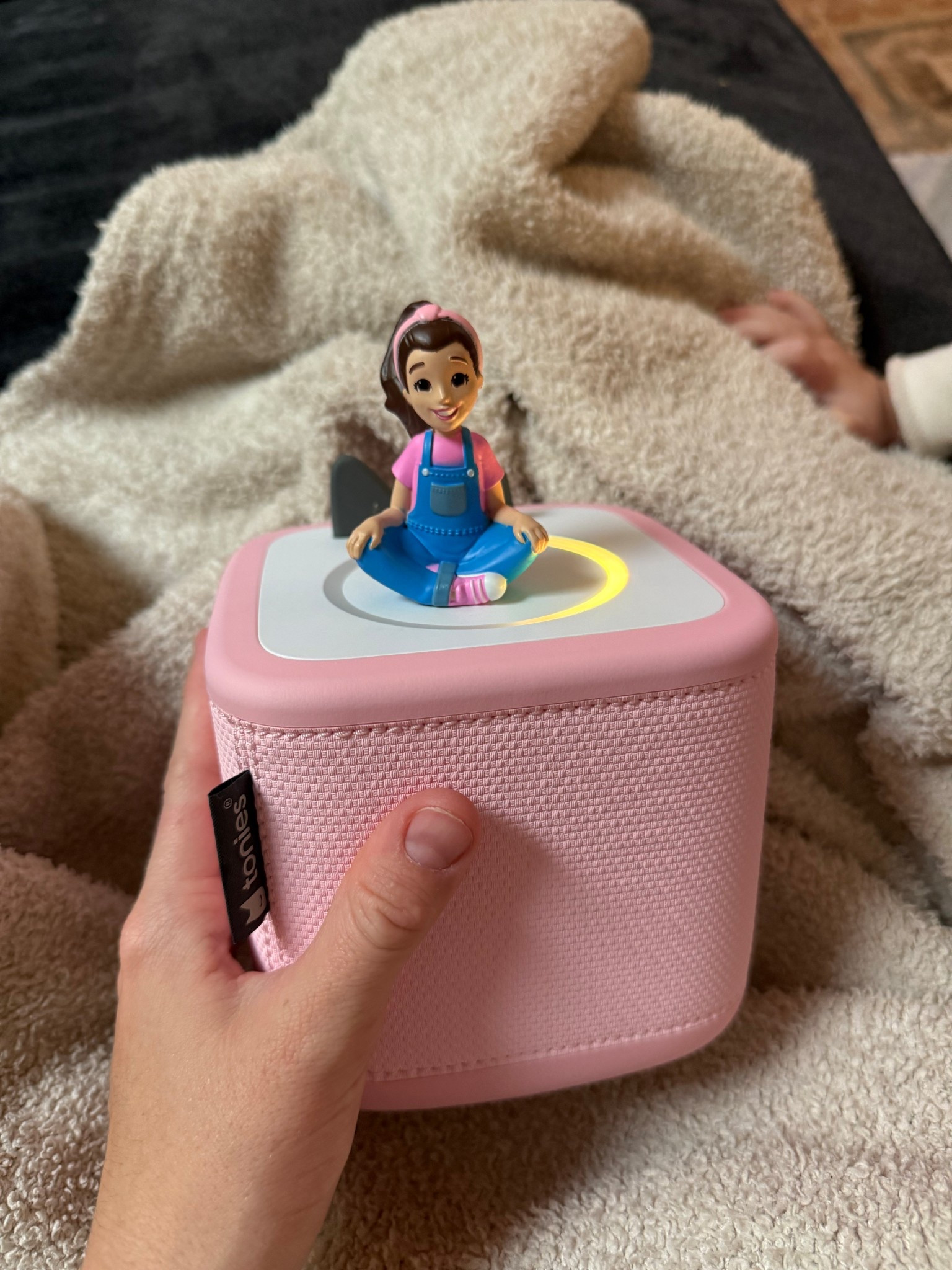 After tons of research we decided to get a tonies box and so far it’s been such a hit!! I love just how versatile it is. #toddler #toddlermom 