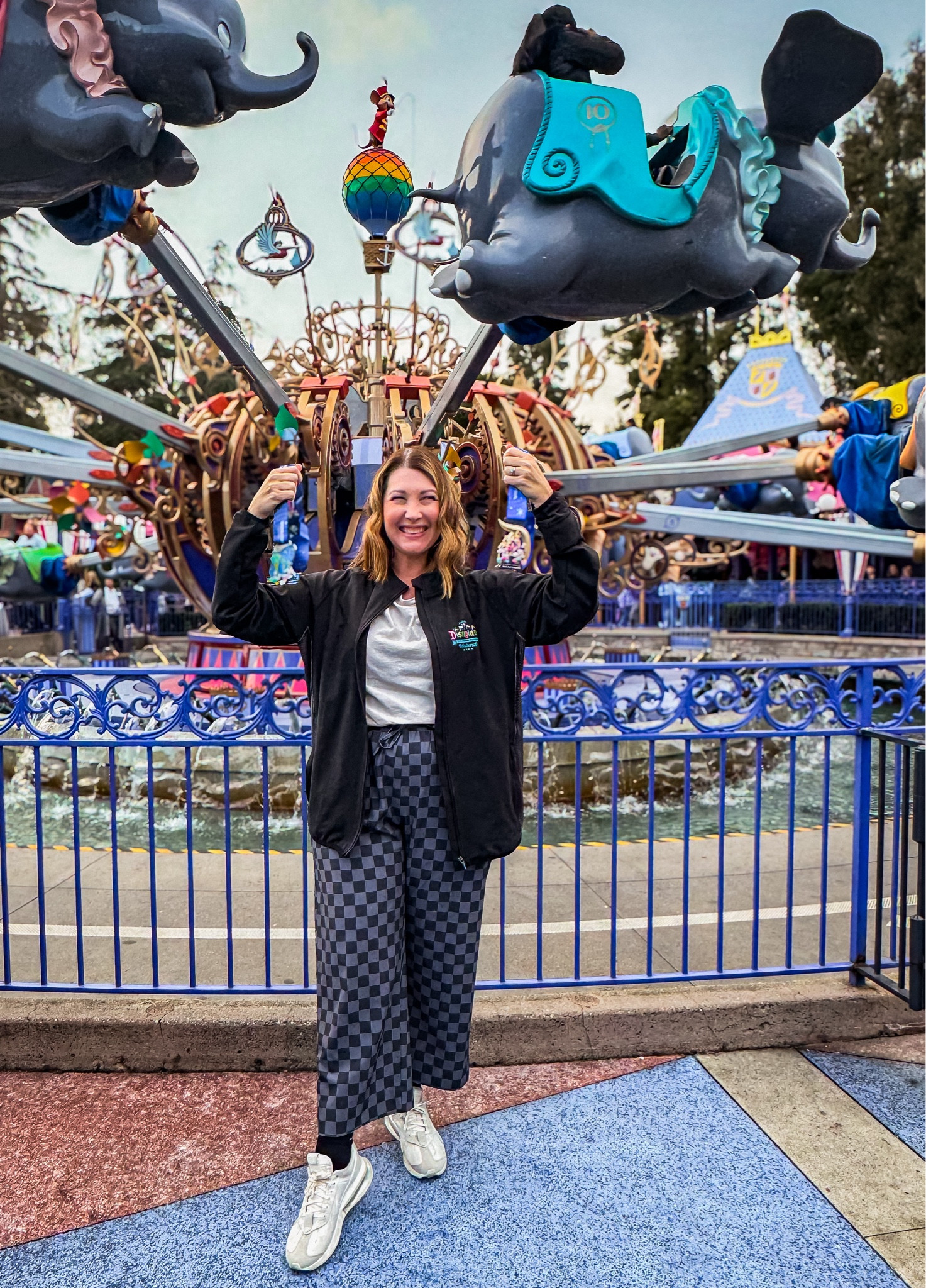 These checkered pants are my favs for theme parks! 

#LTKover40 #LTKmidsize