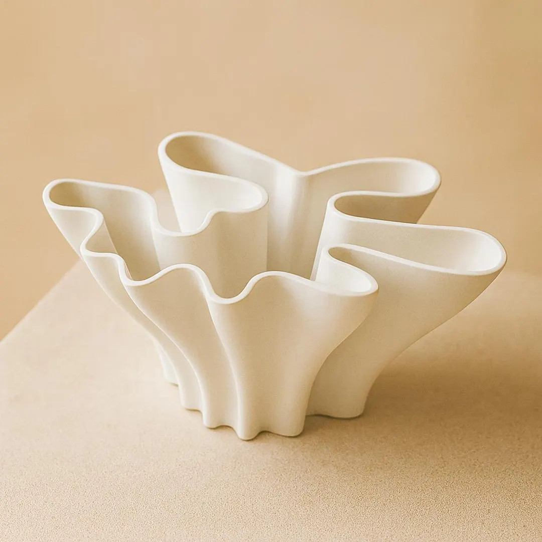 Modern Wavy Ceramic Vase \u2013 Sculptural Decorative Flower \u2013 Home Gifts \u2013 Aesthetic \... | Etsy (Global)