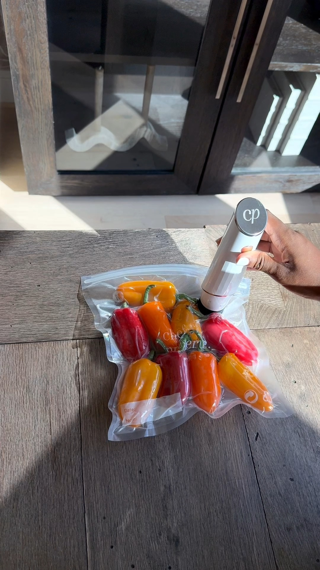 Being totally honest—I bought one of those big, plug-in vacuum sealers a few years ago... and never used it…😅😭 It was bulky and just didn't feel convenient enough to reach for.

This one? Game changer. 🤩 It's wireless, compact, and comes with reusable bags that are both microwave and dishwasher safe.

Definitely a kitchen must-have!
You can seal marinated foods and pop them straight into the fridge or freezer, and it's perfect for keeping your veggies fresh too.

A must-have for every kitchen! All items are ready to shop—just tap the link!

#LTKSaleAlert #LTKHome #LTKStyleTip