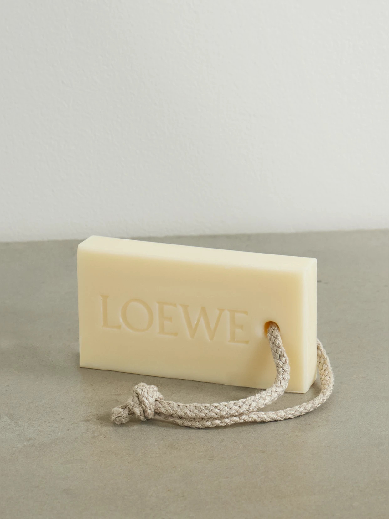 LOEWE PERFUMES - Bar Soap - Oregano, 290g | NET-A-PORTER (US)