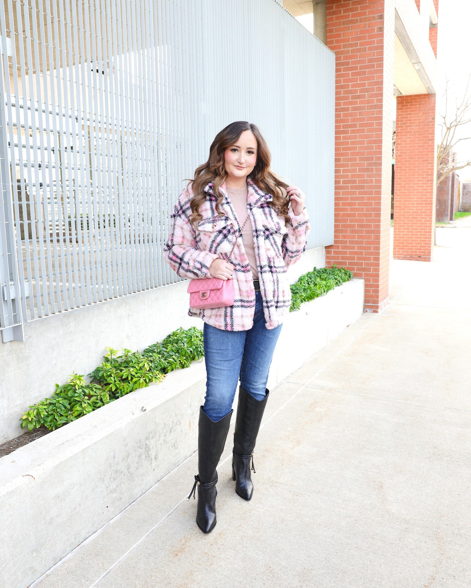 I feel like shackets are just a Midwest fall/winter staple 💕



#LTKootd #LTKSeasonal