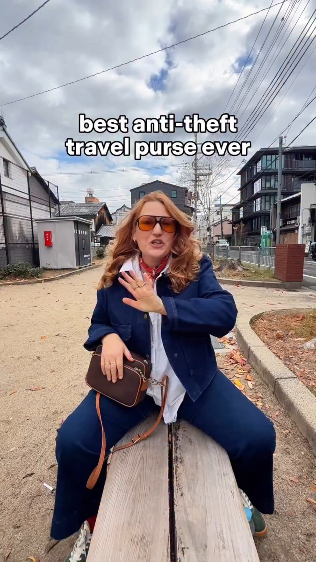 the BEST anti-theft travel purse ever, been using this brand for 8+ years all around the world 

👛 comment "bag" and I'll send it to your DMs!

Small business, female founded, Asian owned ❤️ 

If you need a cute travel purse you have to use an Arden Cove purse!!

#travel #travelpurse #smallbusiness #travelhack