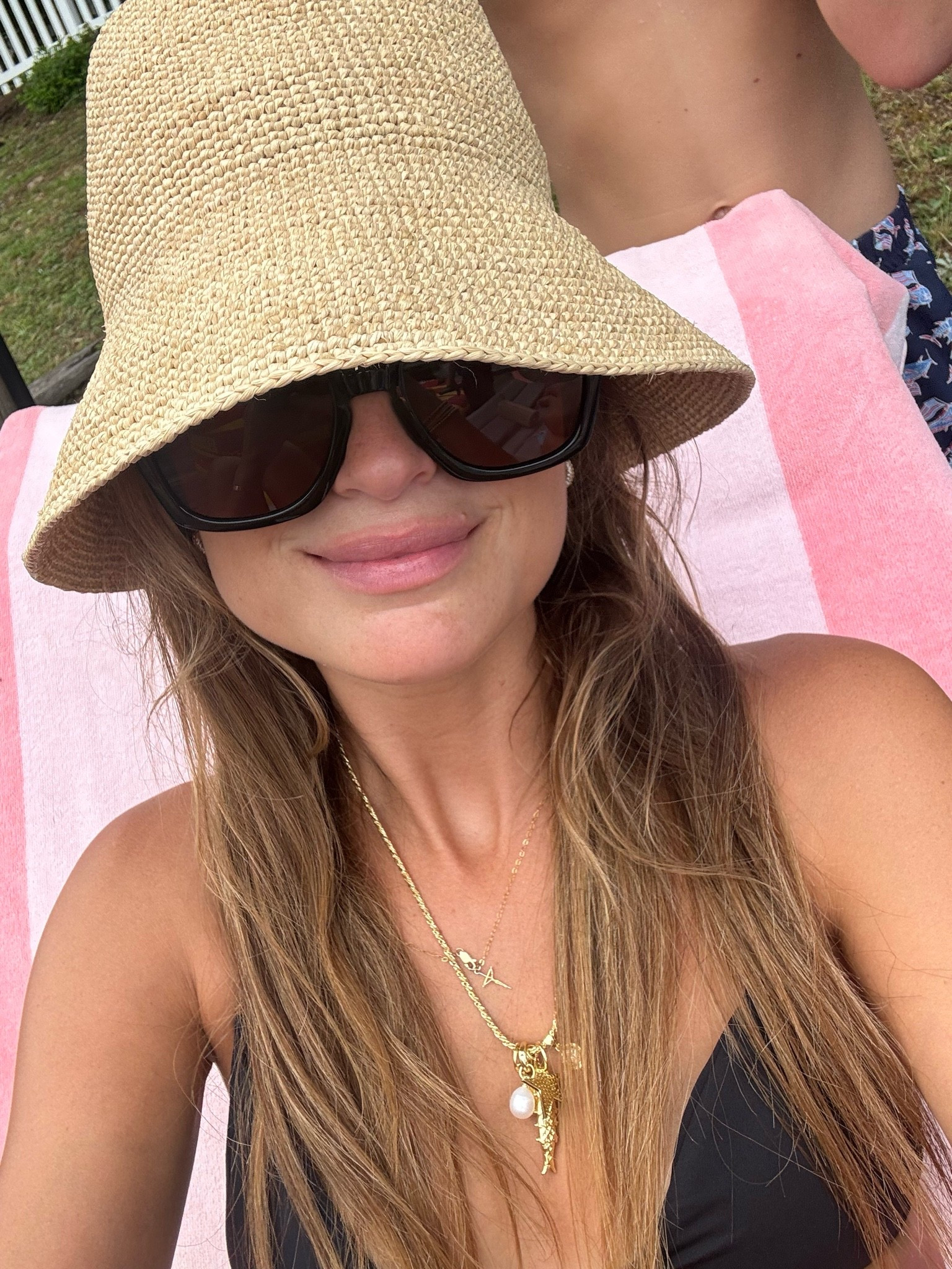 Looooove my new summer charms for my necklace! Use my code taylor20 for anything at Allie + Bess!!