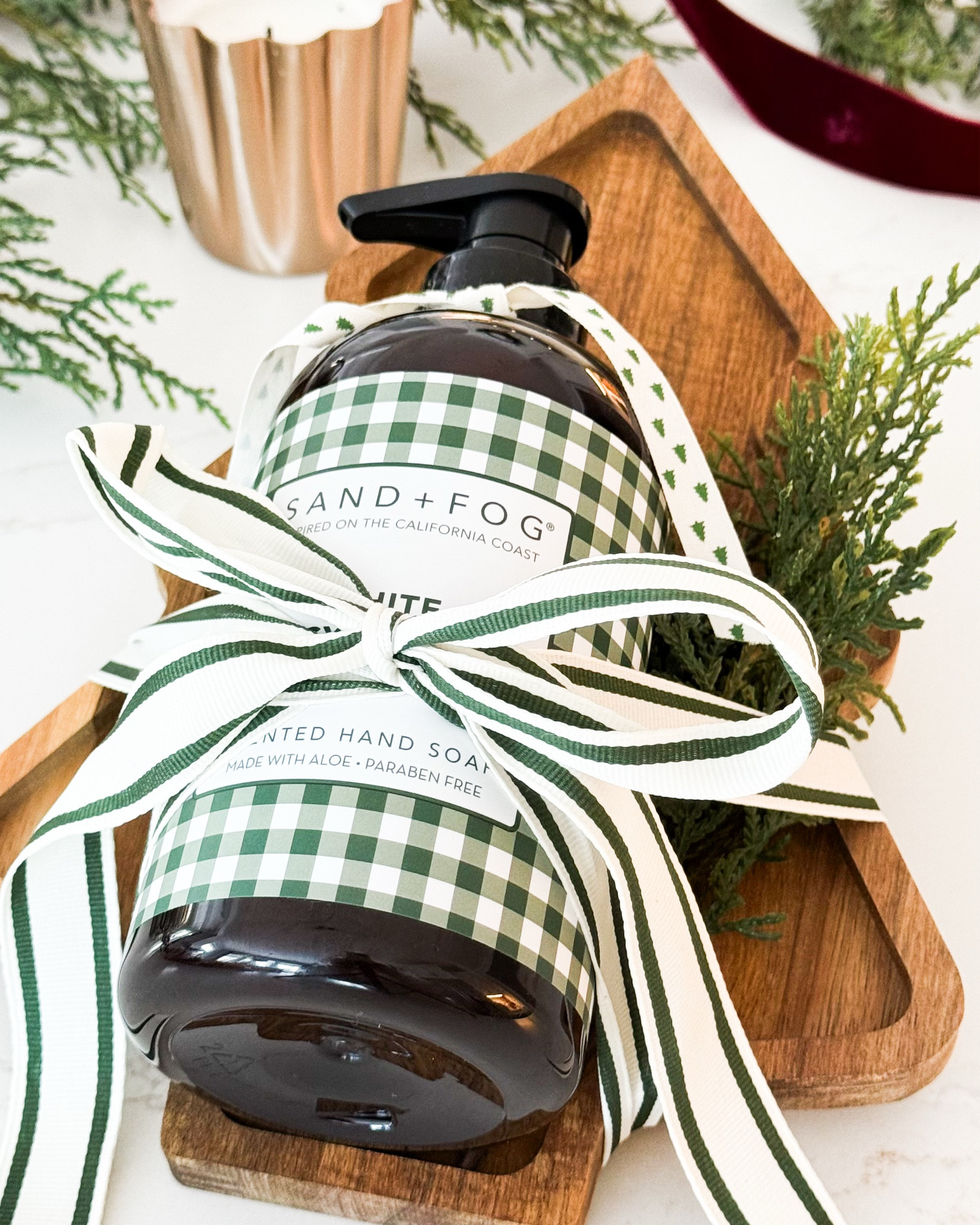 The perfect holiday gift! A simple DIY bundle that brings together a few thoughtful items and instantly feels high-end.

#LTKHoliday #LTKHome #LTKSeasonal