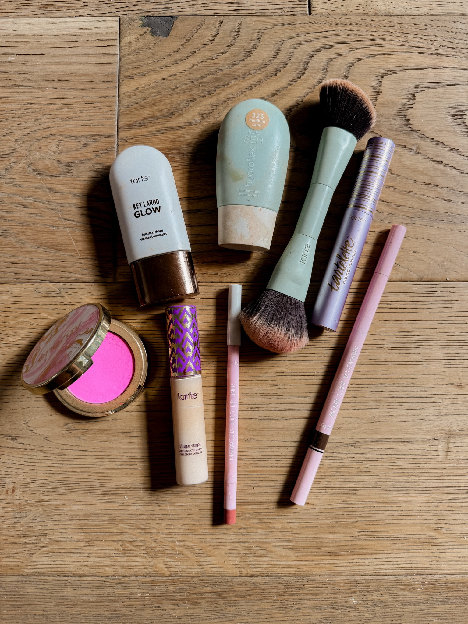 Everyday makeup Tarte favs!
Use my code: BWC15 for 15% off all regular items. 
Code: SHAPETAPE15 for $15 off shape tape
@tartecosmetics #ad

#LTKfindsunder50 #LTKsalealert #LTKbeauty